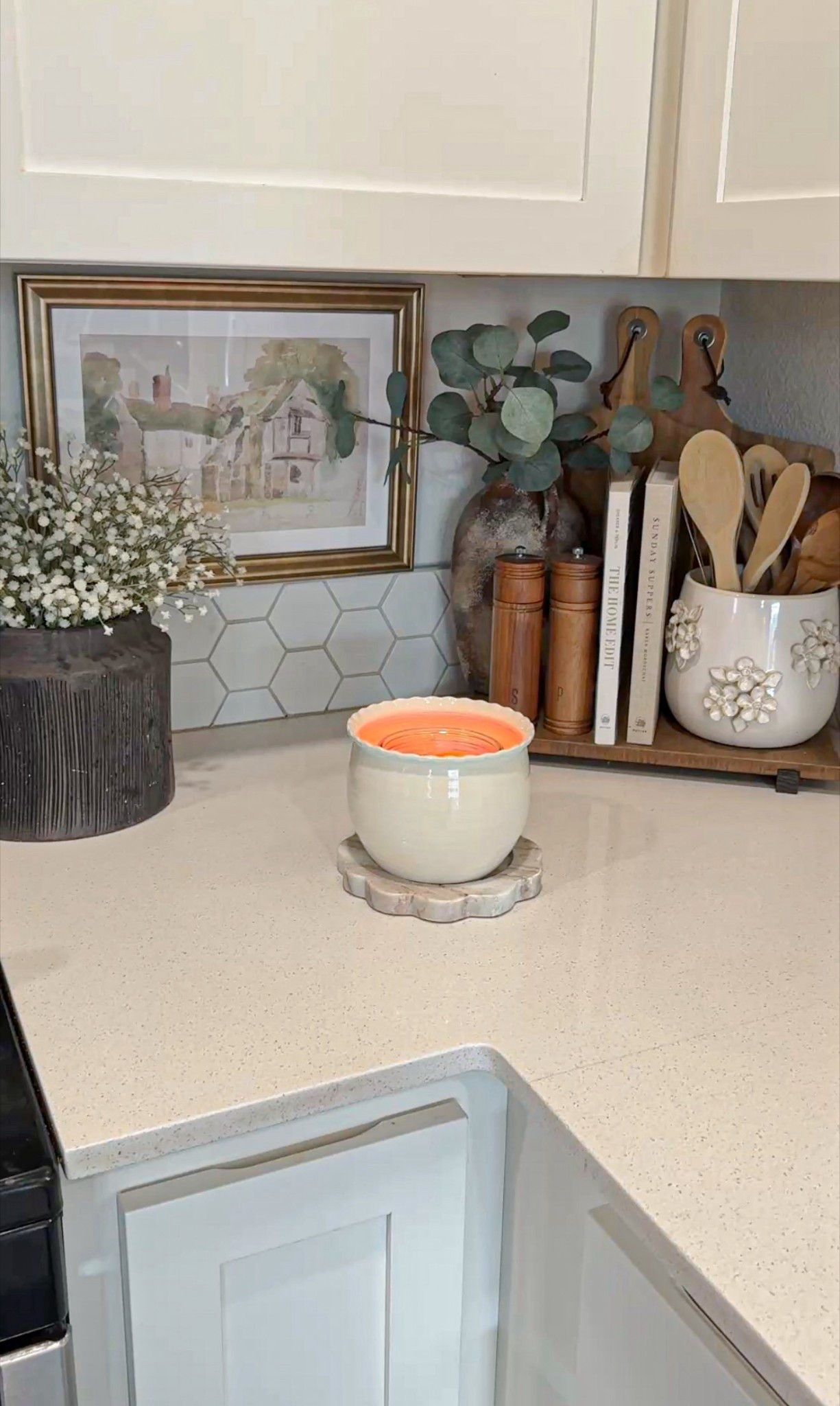 Planter pot 🤍 

#LTKSeasonal #LTKmomlife #LTKHome