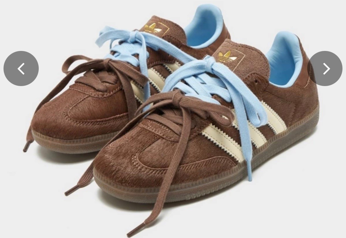 how cute are these trainers!!🧋

Adidas brown stripe colourful laces shoes sambas brown blue

#LTKuk #LTKspring #LTKsummer