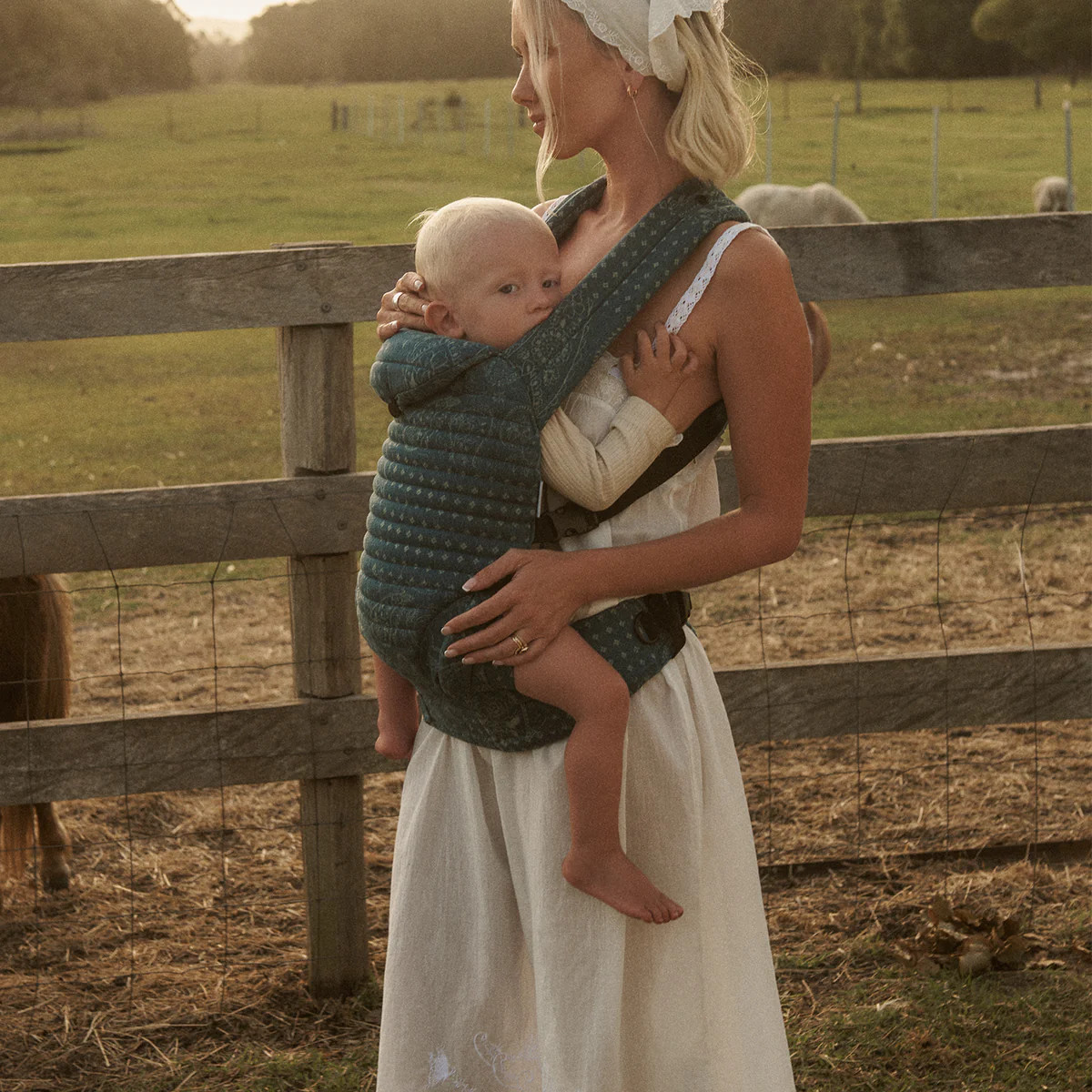 The Armadillo Baby Carrier - SPELL | BUMPSUIT