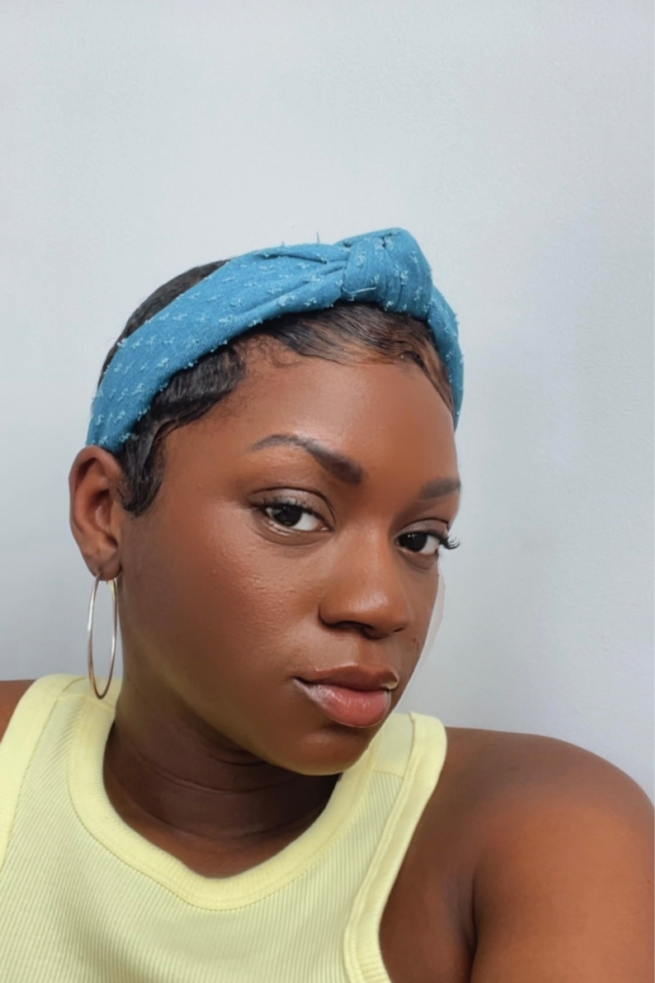 first time wearing this denim distressed headband with my molded pixie but what y’all think? 

#LTKbeauty #LTKstyletip #LTKxTarget