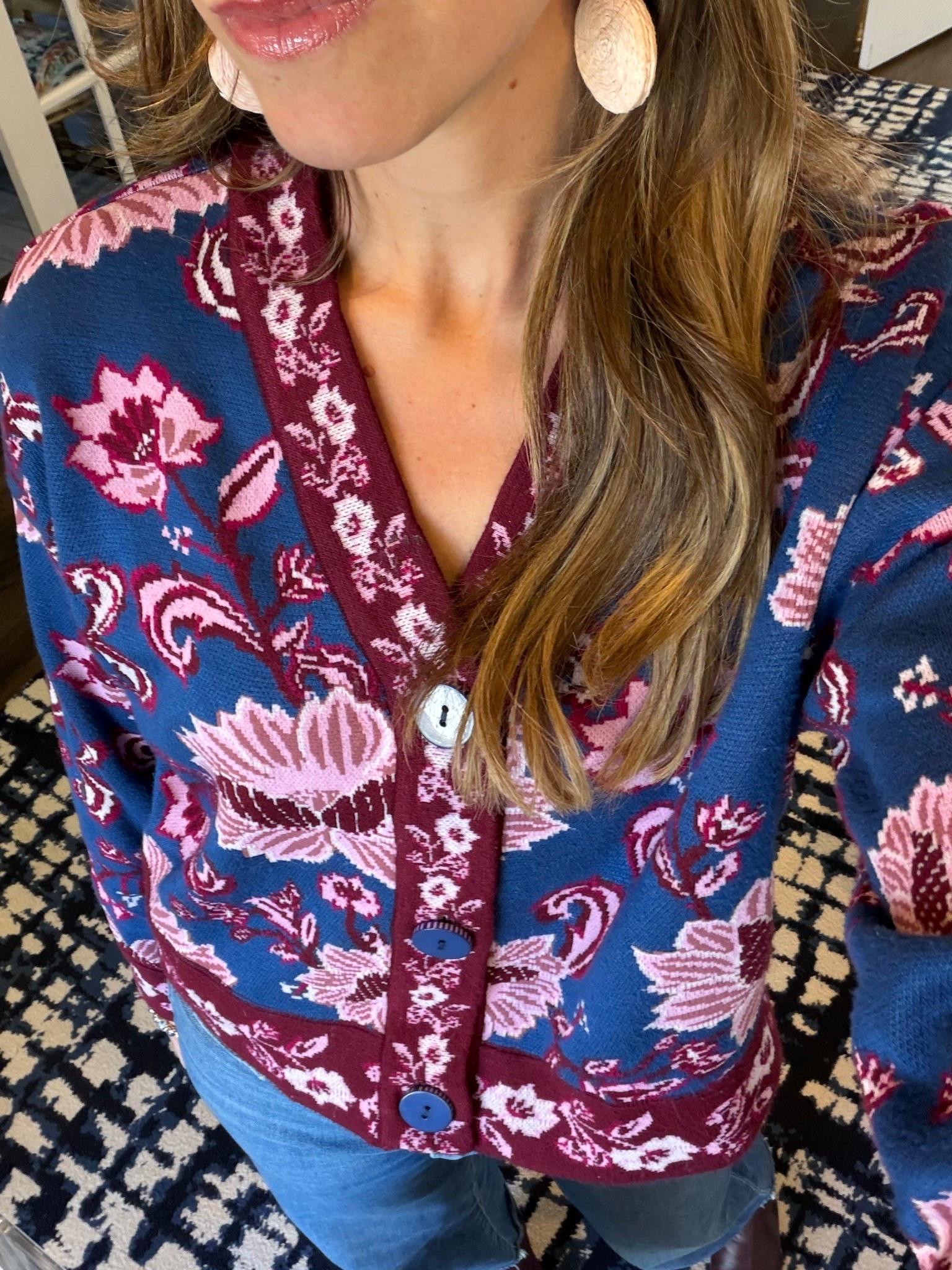 Farm Rio colorful cardigan 
Favorite comfy jeans 

#LTKHome #LTKdayinmylife #LTKmomlife