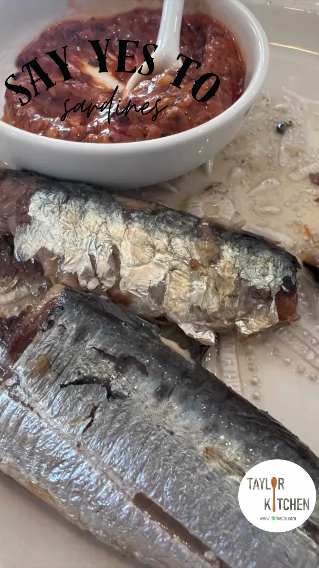  Super nutritious, #highprotein, snack or light lunch.
Sardines are so good for you. They benefit your brain, hair, skin and studies have shown that they are a mood booster as well.

You can eat them right out of the jar, but air frying takes them to the next level. Check out my favorite air fryers, and all the other cool things here on my LTK. ￼

 

#LTKfoodie #LTKHome