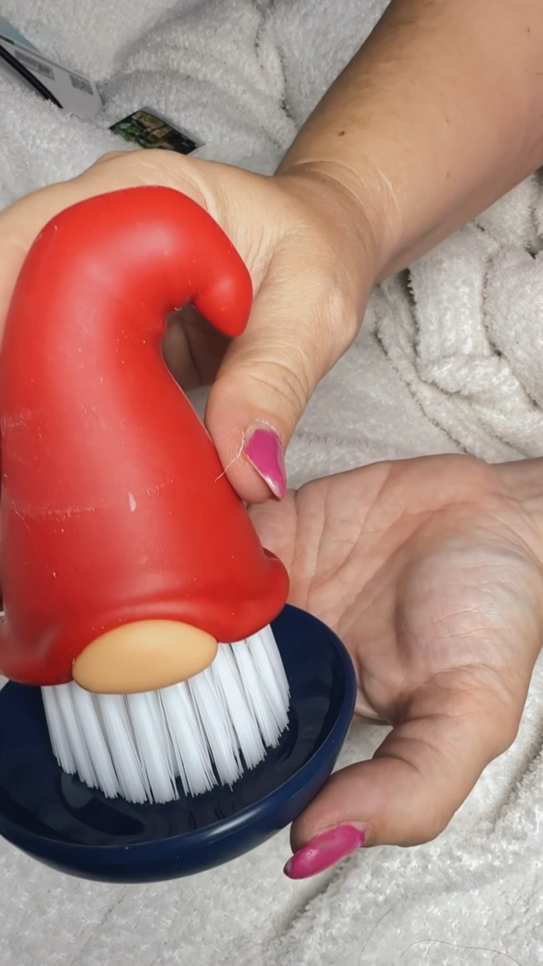 Gnome Beardy Dish Brush 

#LTKHoliday #LTKGiftGuide #LTKCyberWeek