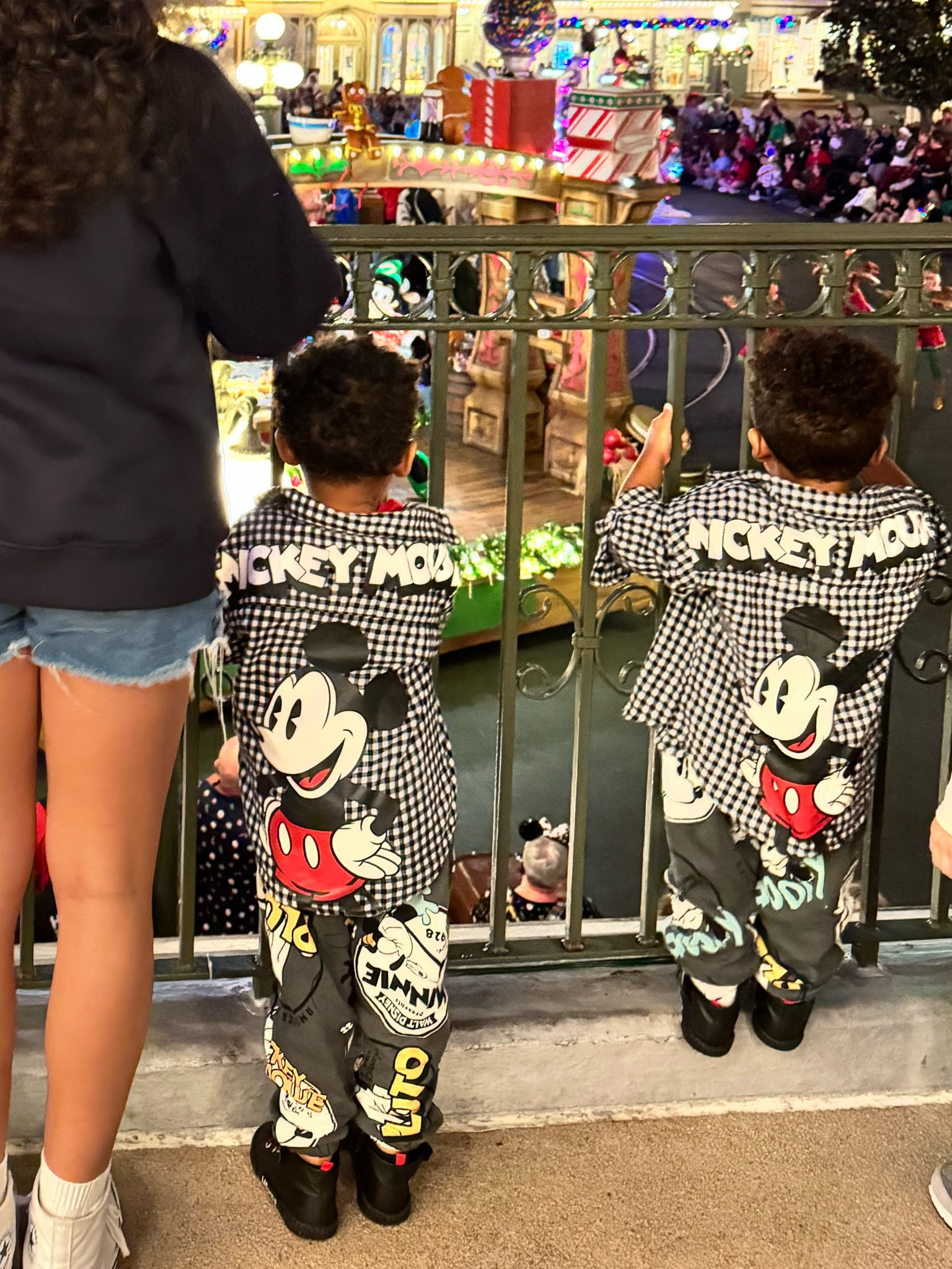 The boys at Magic Kingdom watching the Christmas parade! Loooooved these button down shirts for them. I paired them with a Mickey Santa shirt inside. They are perfect for winter too!

#LTKHoliday #LTKfindsunder50 #LTKkids