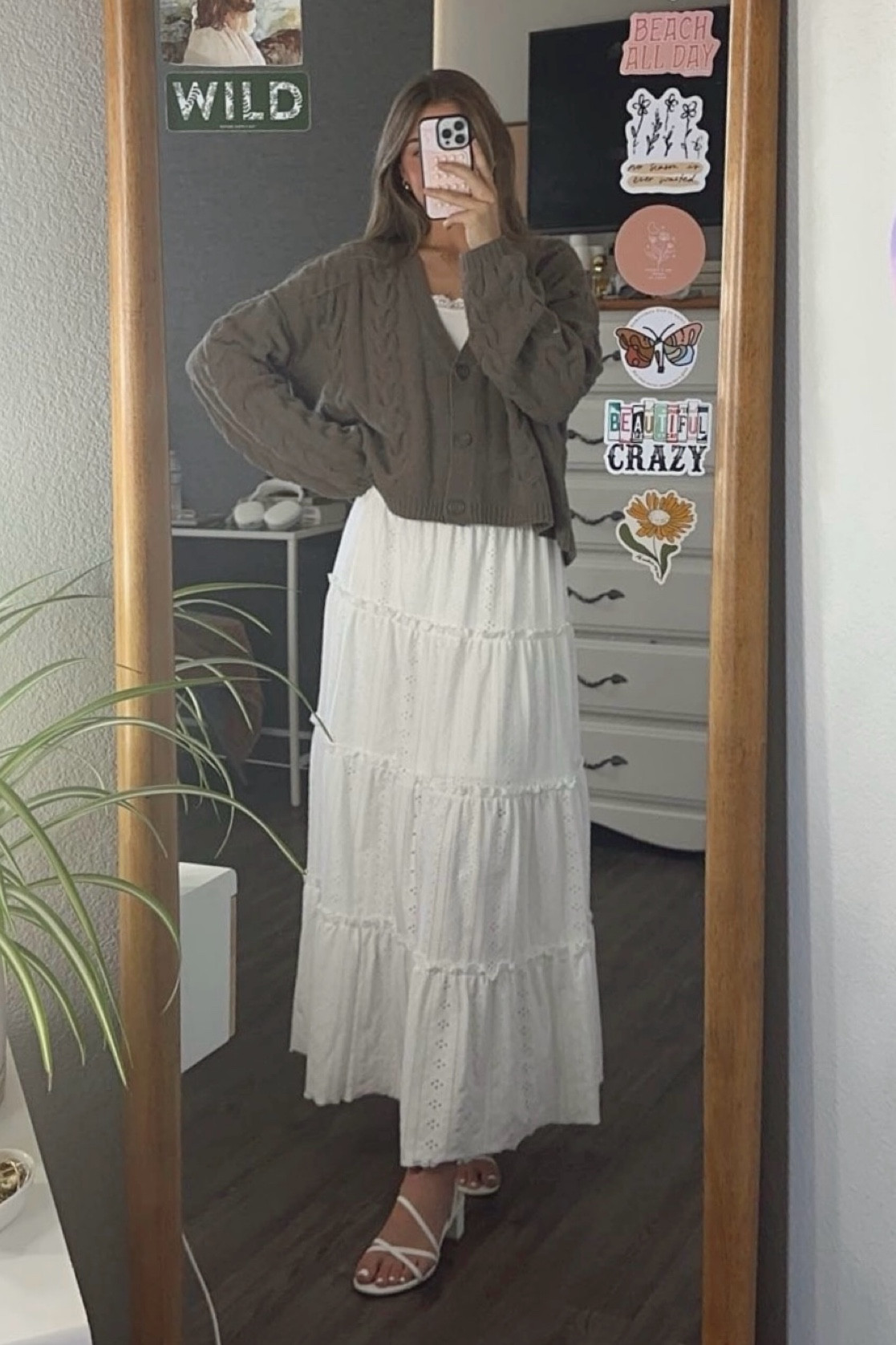 sweater is a size large, skirt is a small! 