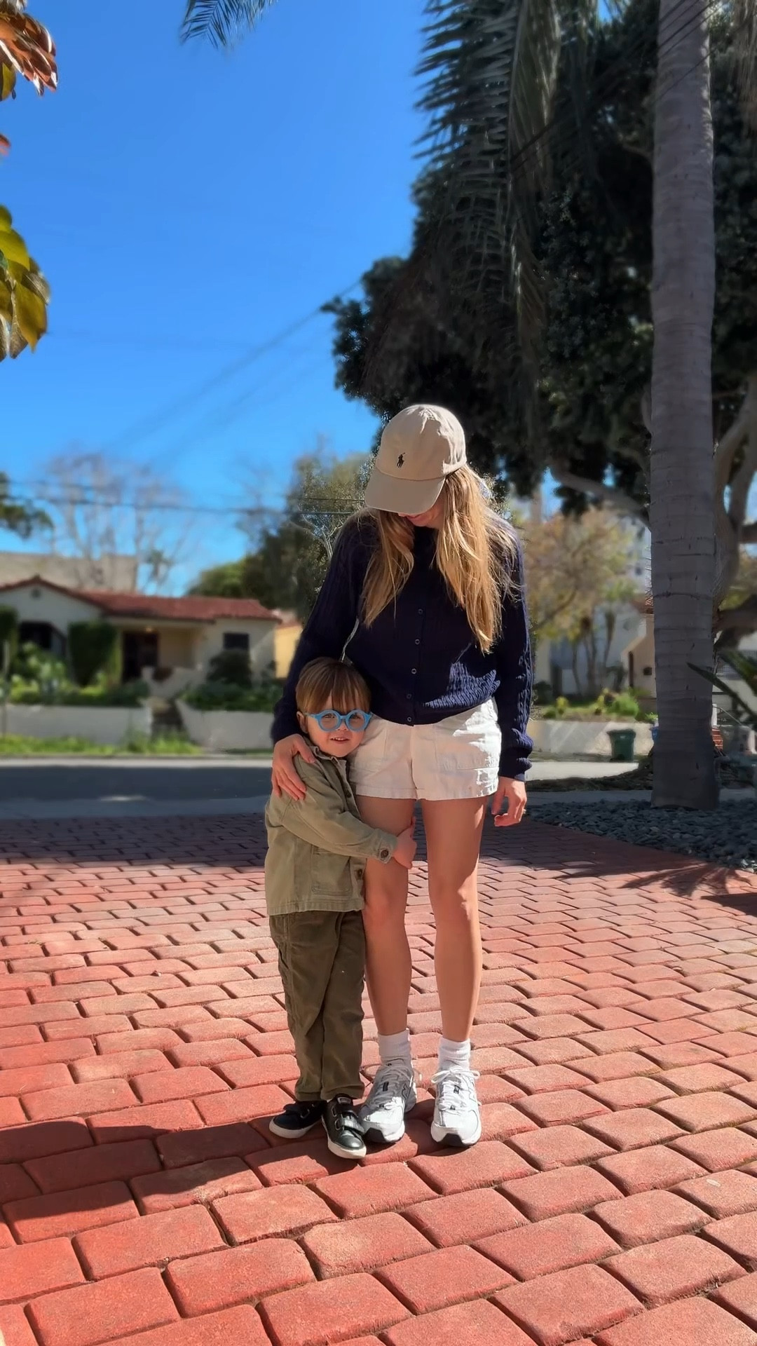 My favorite go to postpartum mom outfit is something cute & comfy. 🤍 

#LTKootd #LTKPetite #LTKmomlife