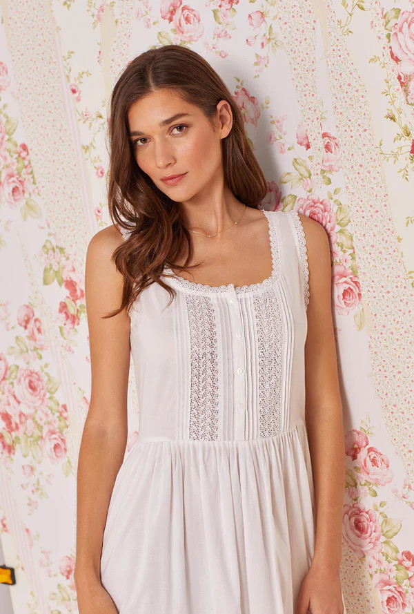 Victorian Dreams Nightgown | Eileen West