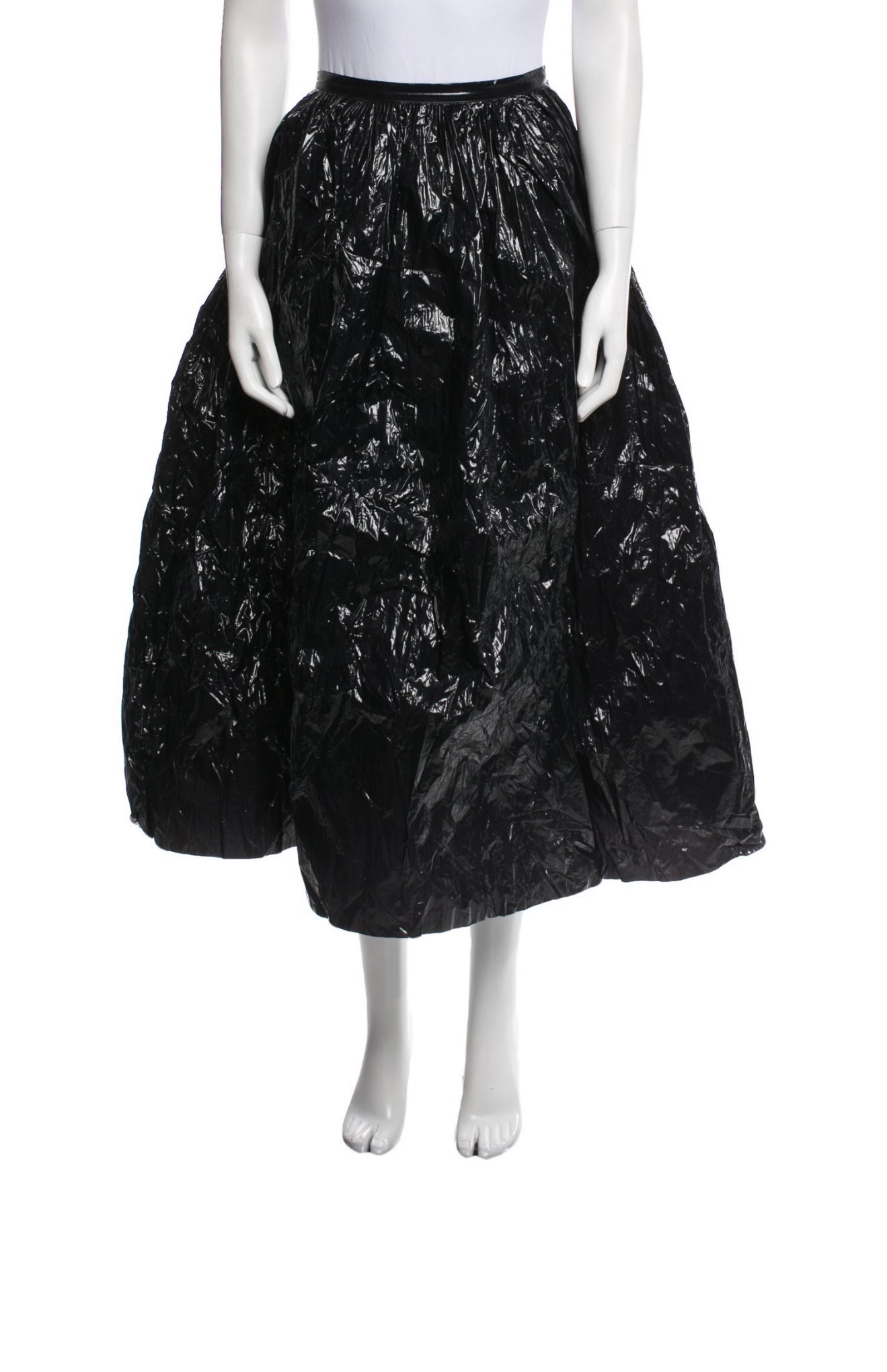 Fall fashion statement skirts 

#LTKSeasonal #LTKMidsize #LTKStyleTip
