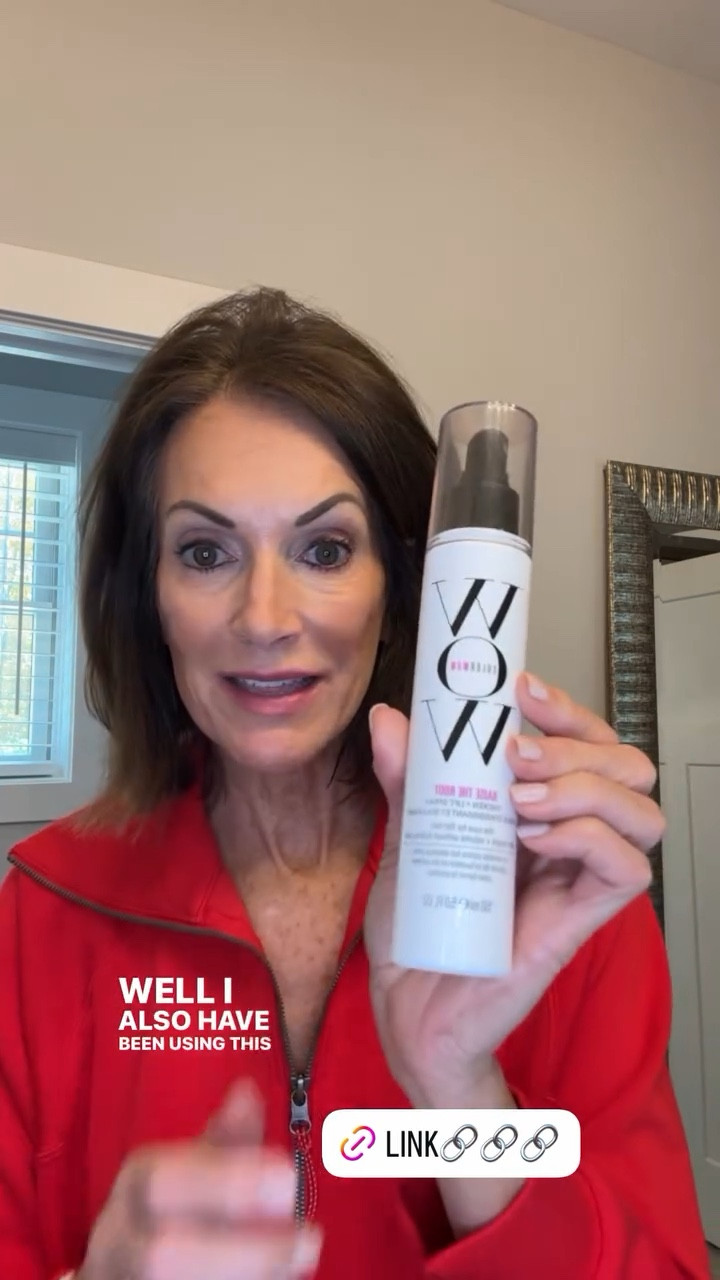 Root lift! My go to product! 

Red 1/2 zip pullover - large 
One time 15% off code : ANNIEKXSPANX 




#LTKBeauty