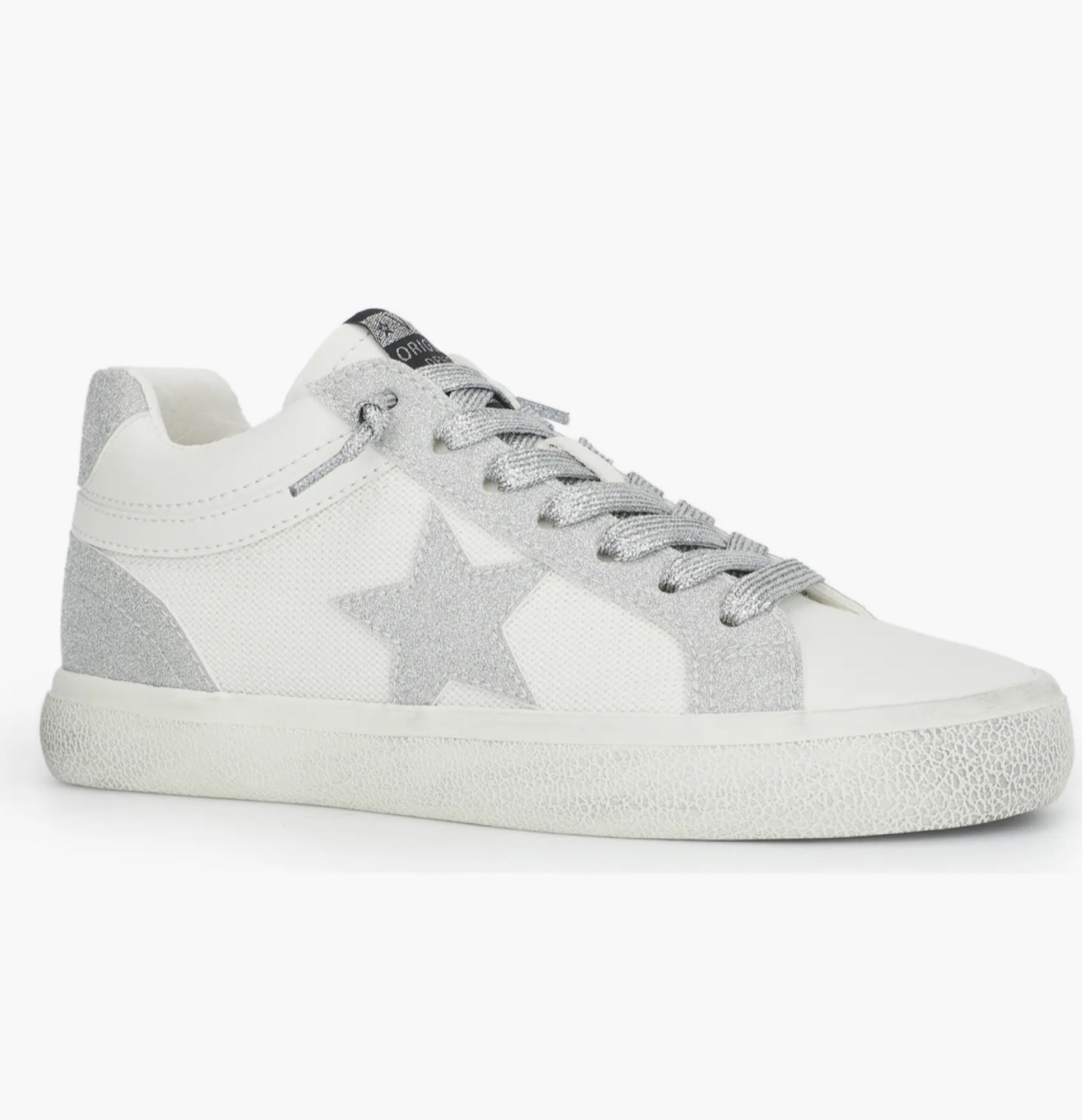 Mona 2 Reptile Embossed Sneaker
Vintage Havana
New Markdown
$150, Current Price $58.48
(61% off)

#LTKfindsunder100 #LTKSpringSale #LTKshoecrush