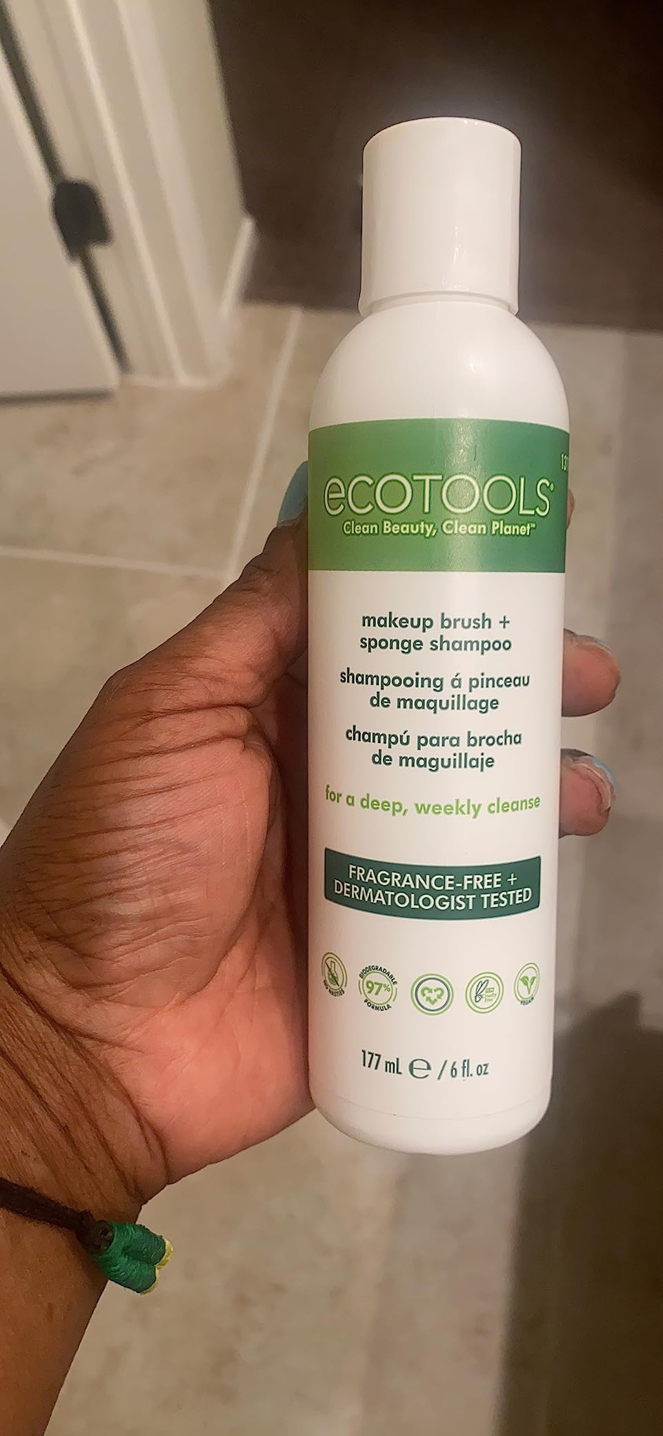 Ecotools Makeup Brush Cleaner Cleansing Shampoo, 6 oz (Packaging May Vary) | Amazon (US)