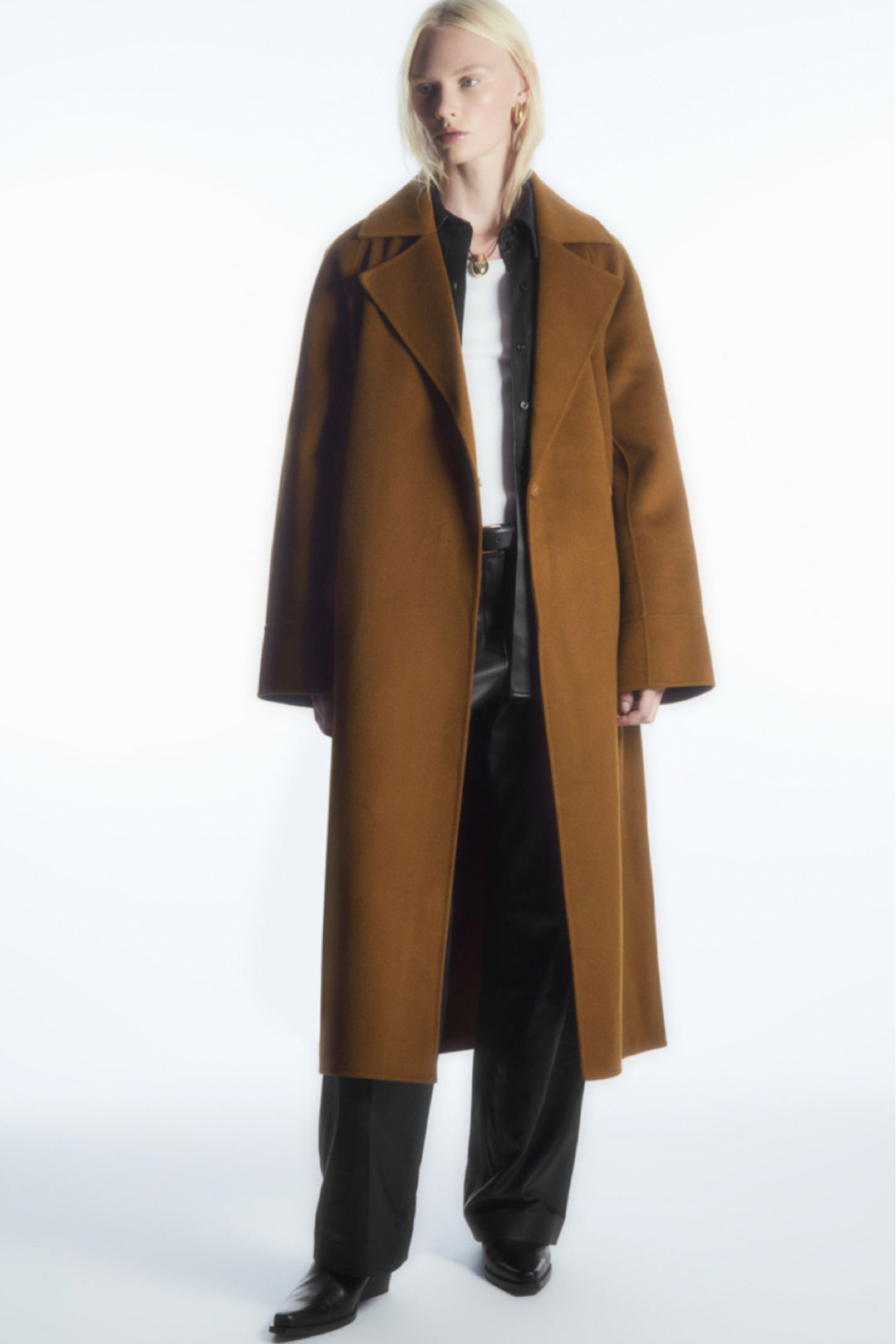 🍫 brown coats i’m loving

#LTKSeasonal #LTKHoliday #LTKstyletip