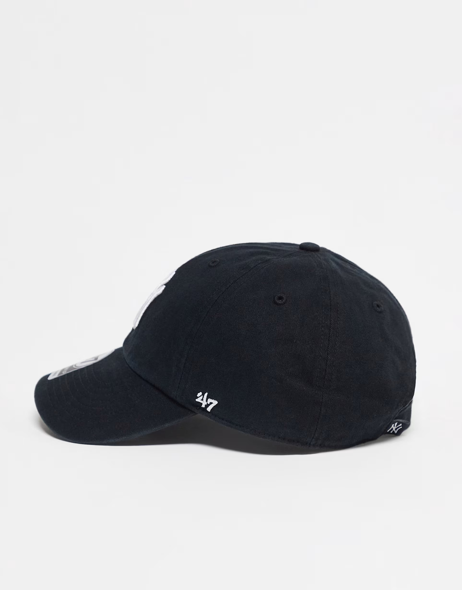 47 Brand MLB NY Yankees baseball cap in black | ASOS (Global)