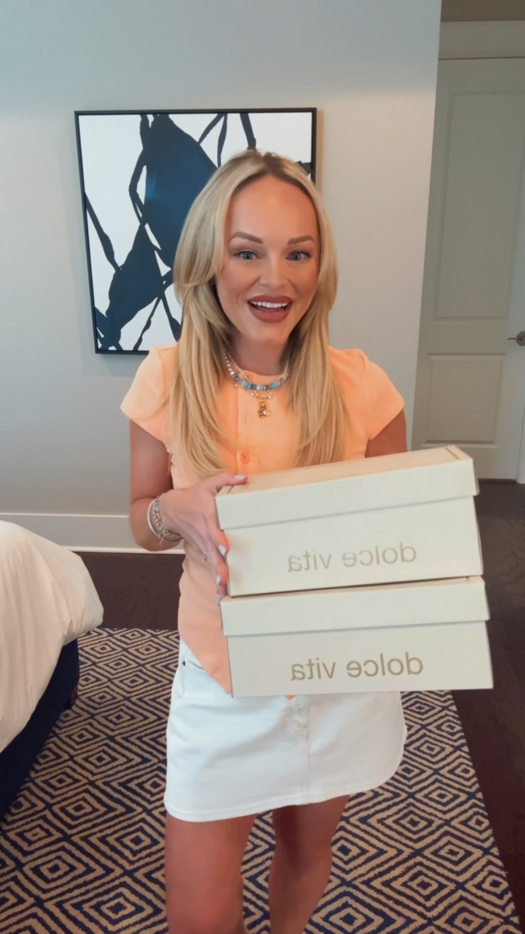 Dolce Vita unboxing, spring heels, spring shoes, summer shoes, jelly bag, jelly heels, jelly shoes 

#LTKTravel #LTKootd #LTKvlog