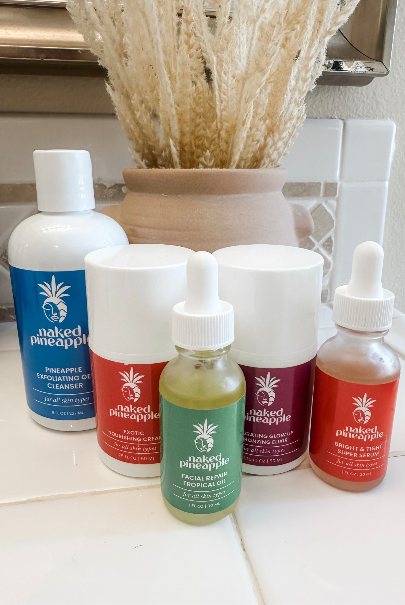 #ad
We know I love my skincare.  And believe me when I tell you, this is my new favorite.  From their exfoliating cleanser, to their amazing serums, to their hydrating cream and bronzer.  Not only do these products smell amazing (think instantly transported to a tropical island) they deliver amazing results. With clean ingredients like Pineapple, Rosehip, Argan Oil, and so much more, you know you are putting high quality products on your skin for an affordable price.  Win win! You have got to give them a try. 

#LTKBeauty #LTKOver40 #LTKFindsUnder100