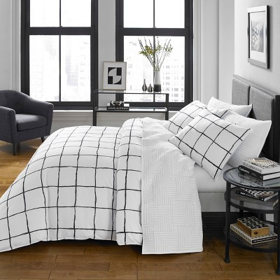 White Zander Comforter Set - CITY SCENE | Target
