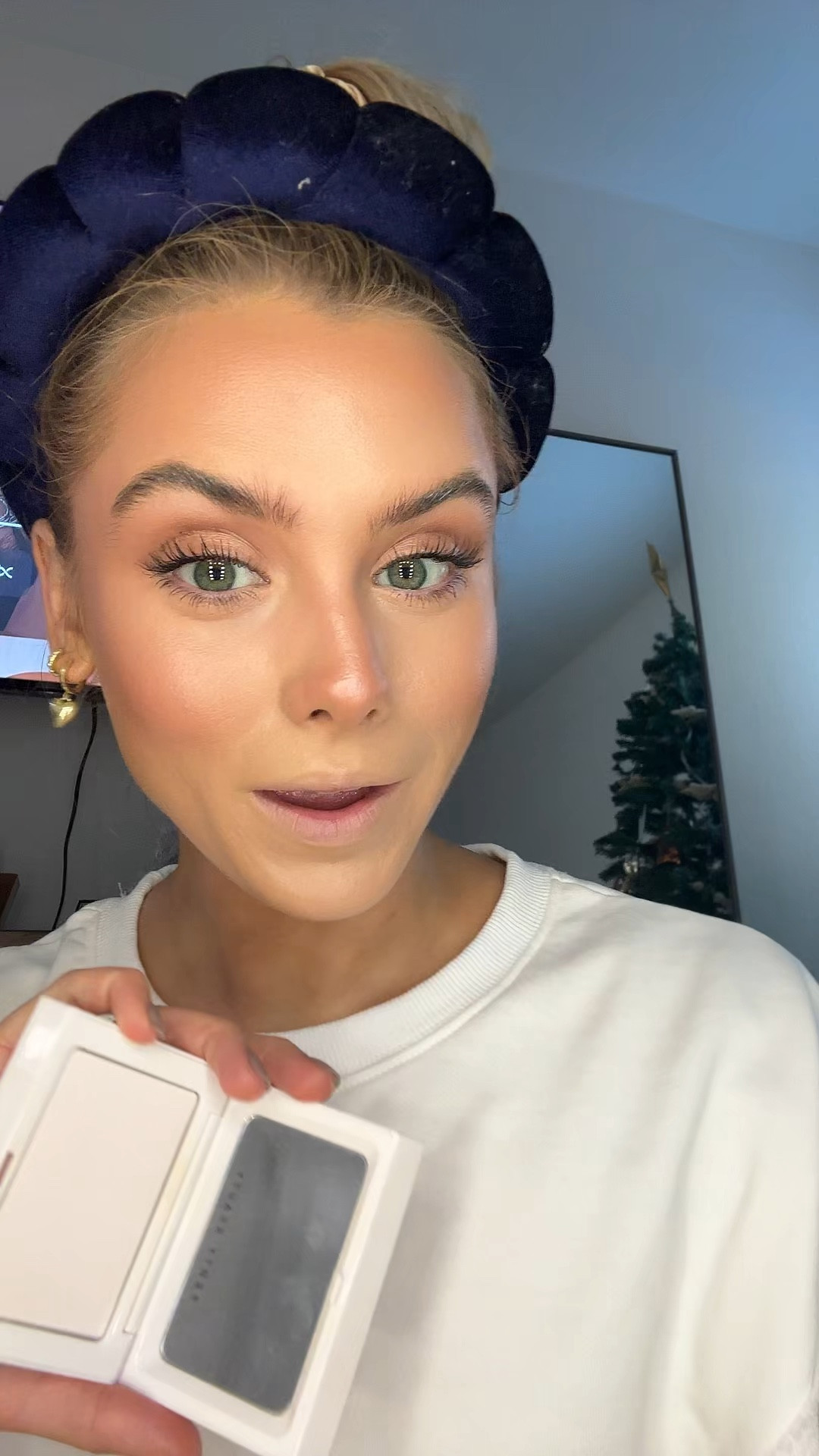 This FENTY BEAUTY by Rihanna instant mattifier just got even better - Invisimatte Instant Setting + Blotting Powder is a refillable, universal finishing powder that blurs the look of pores, absorbs shine and extends makeup wear all day.

#LTKFindsUnder50 #LTKWatchNow #LTKBeauty