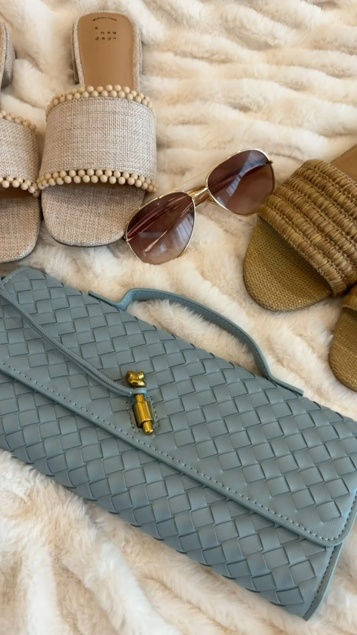 Spring and summer accessories, sandals, summer vacations, sunglasses, Amazon accessories, Target sandals, themominstyle 

#LTKSeasonal #LTKSwim #LTKootd