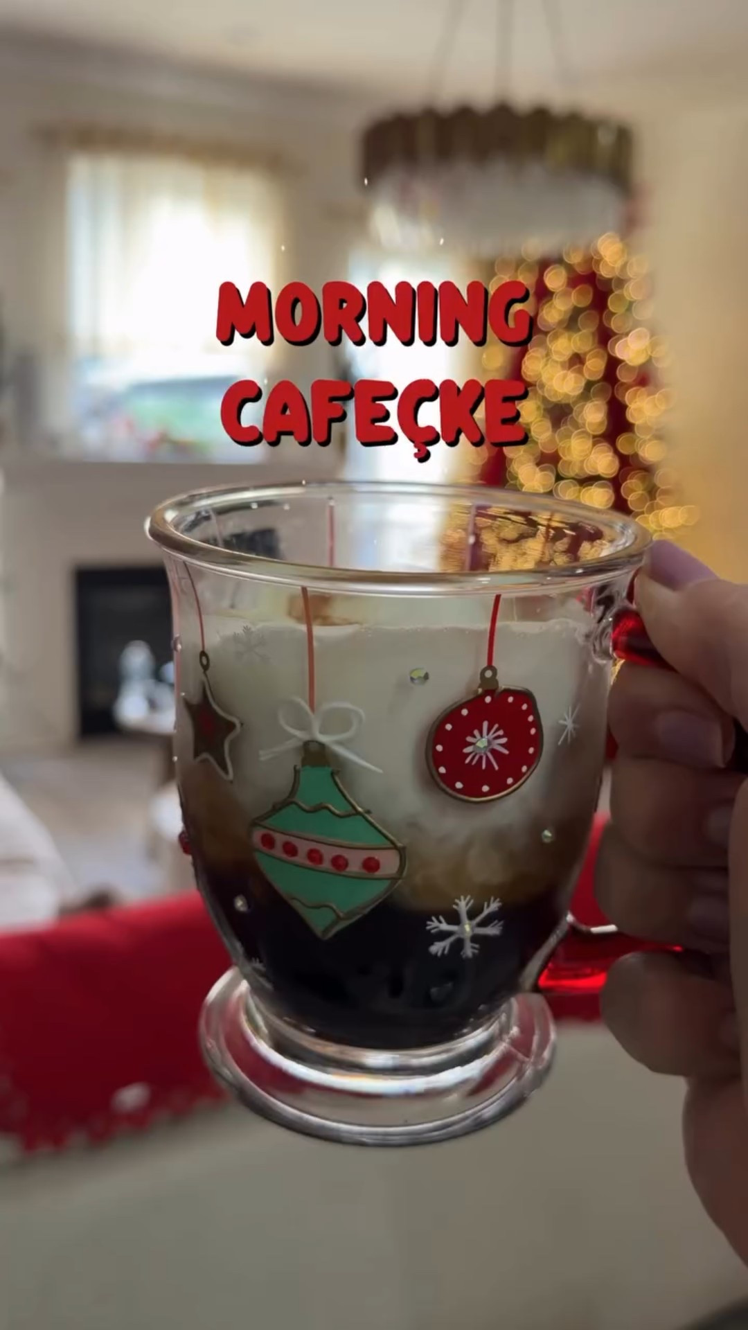 The morning coffee hits different with the Christmas tree 🎄 in the background 🥰 

The espresso machine is on sale! Take advantage if you’ve been thinking in getting one 🤗 

https://liketk.it/5w2P6

#coffee #espressomachine #christmasdecor #morningvlog