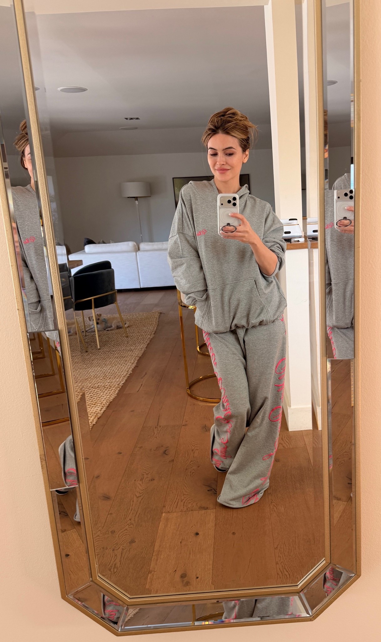 Cozy OOTD 😊 Exact set is from White Fox but linked similar 🩷

#LTKgrwm #LTKootd #LTKdayinmylife