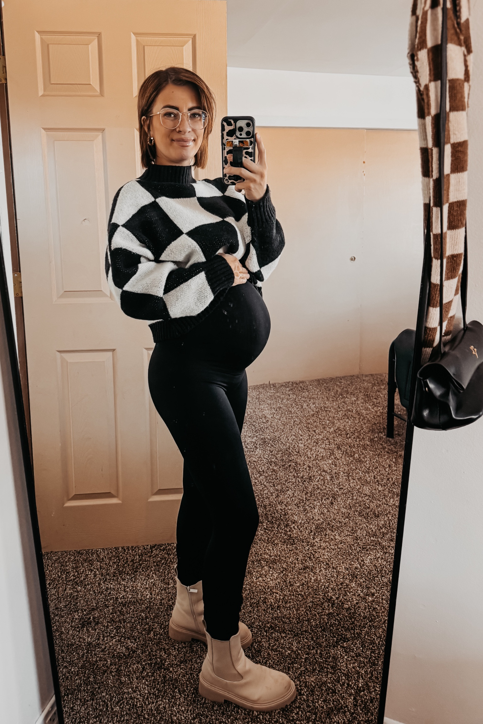 Best maternity leggings! #ltkmaternity 