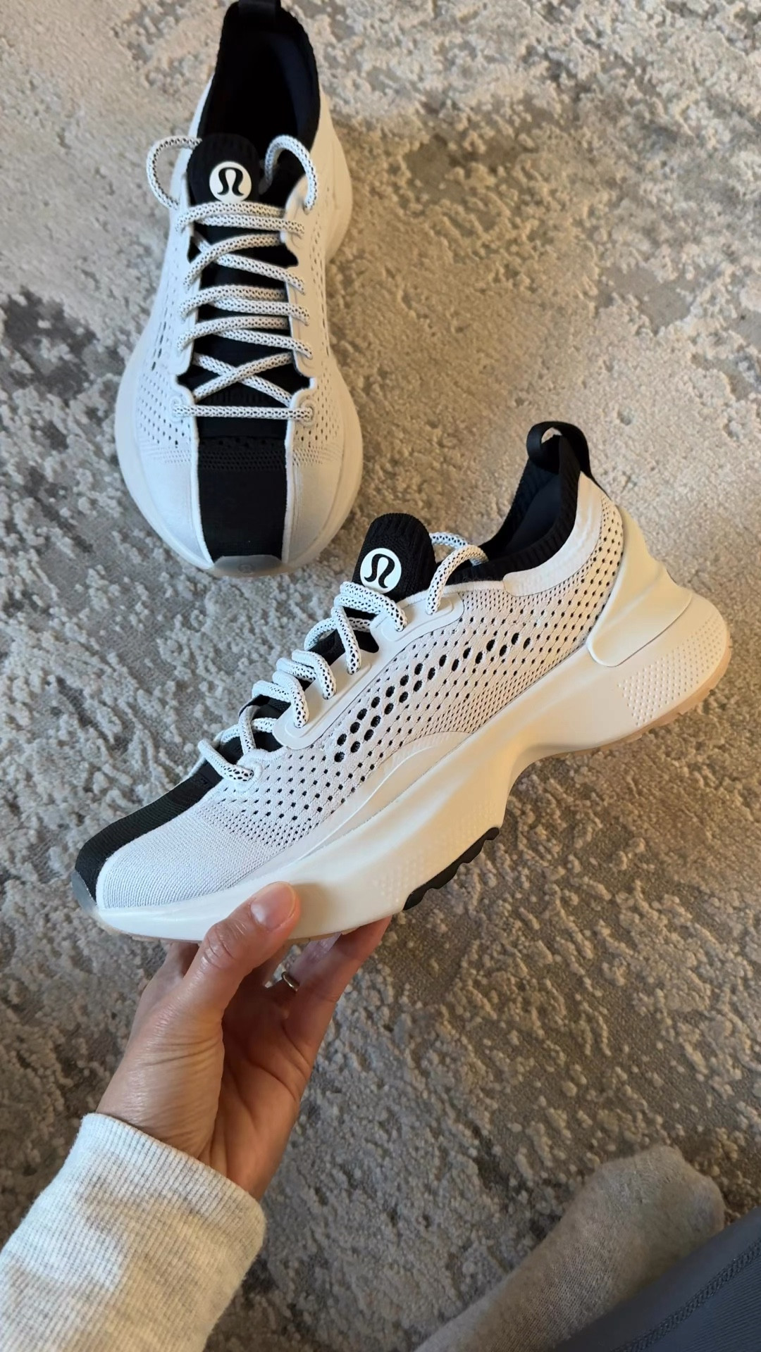 Sneakers. Athletic sneakers. Workout sneakers. Walking shoes. Travel shoes. 
Really cute styling. 
Reminds me of an old pair of Nike sneakers that I had and loved, but with more cushioning. 
Would be great for a job where you are on your feet all day. 
True to size. 
Also available in another color  

#LTKShoeCrush #LTKFitness #LTKOver40