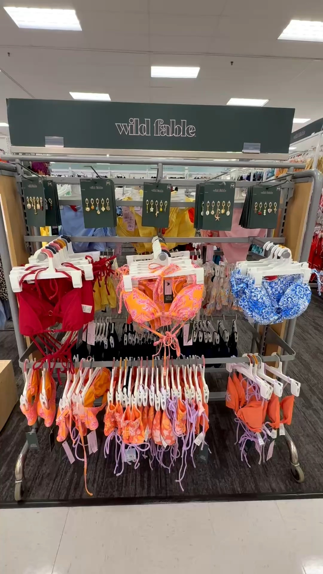 Girls runnnn 🏃‍♀️☀️ these swimsuit charms are the cutest thing I’ve seen for summer!!!
They’re only $10 and work on basically any swimsuit 👙✨ @Target

#LTKSwim #LTKootd #LTKgrwm