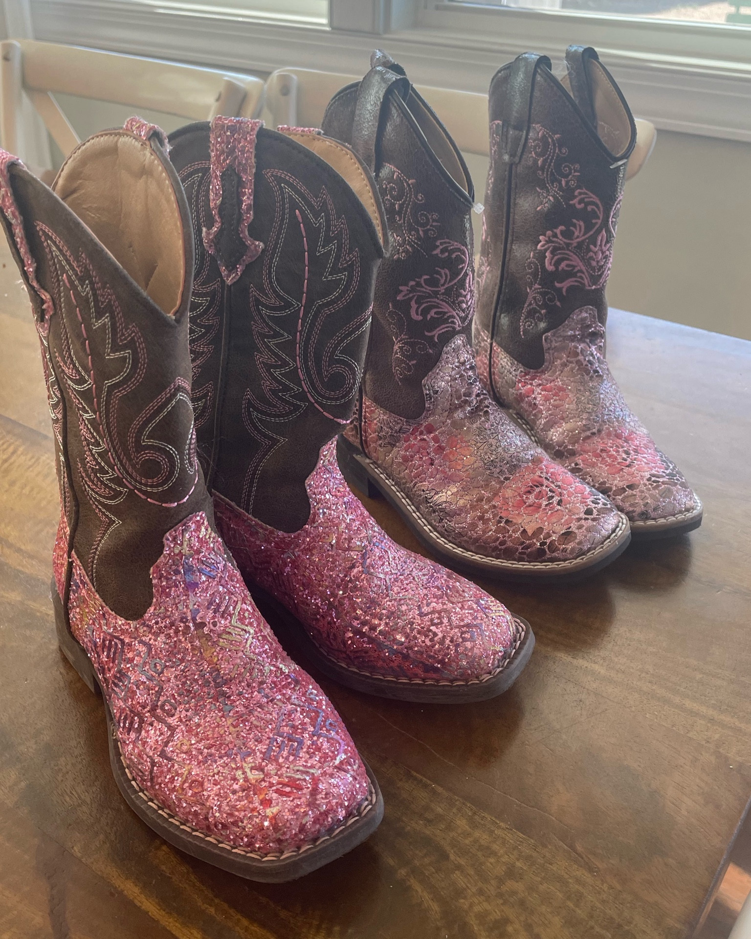 Toddler Cowgirl Boots. All things glitter and pink for Valentines Day! 💖

#LTKSeasonal #LTKfamily #LTKkids