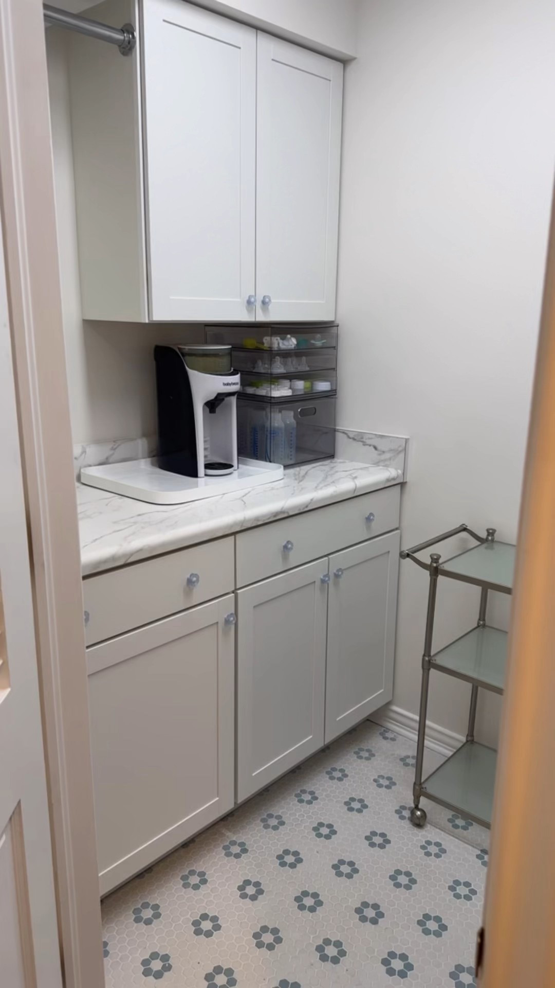 Is it weird that this is what I miss most while away 😂 we’ve mastered Jay’s feeding set up! I’ve tagged all of my favorite items here!

#LTKHome #LTKBaby #LTKFindsUnder100