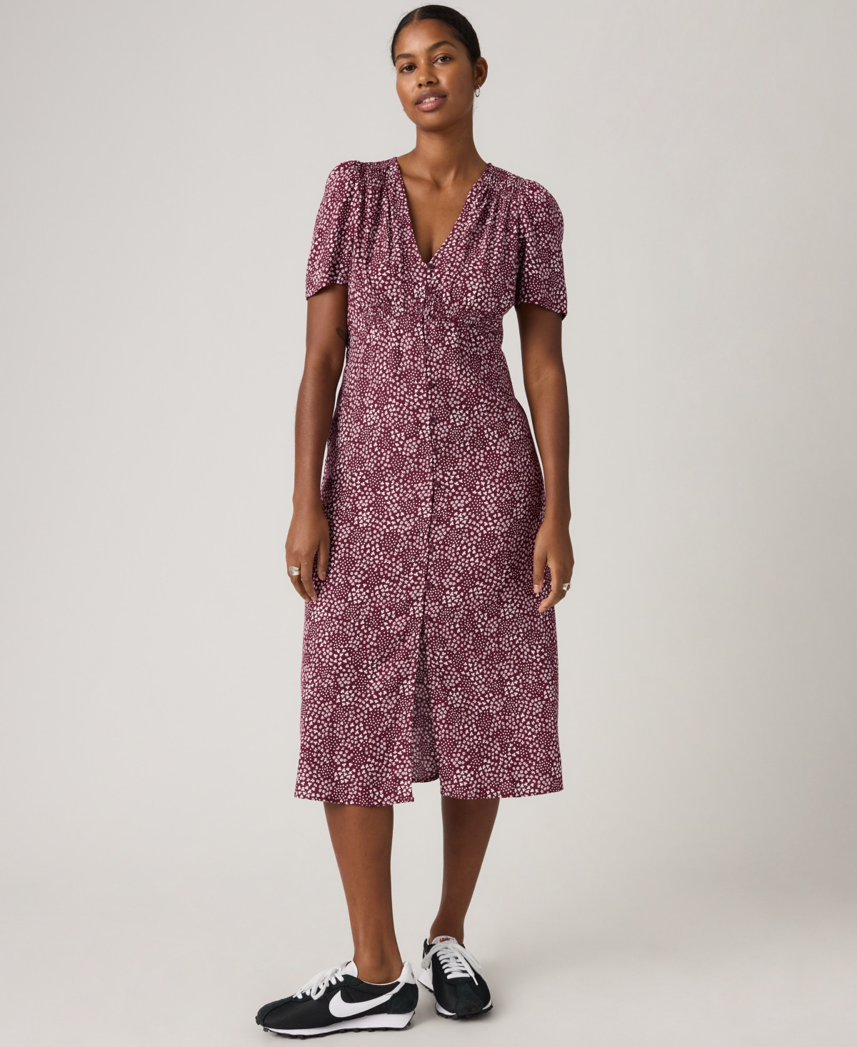 Levi's Juniors' Paola Short-Sleeve Crepe Midi Dress - Connie Ditsy Dot Tawny Port | Macy's