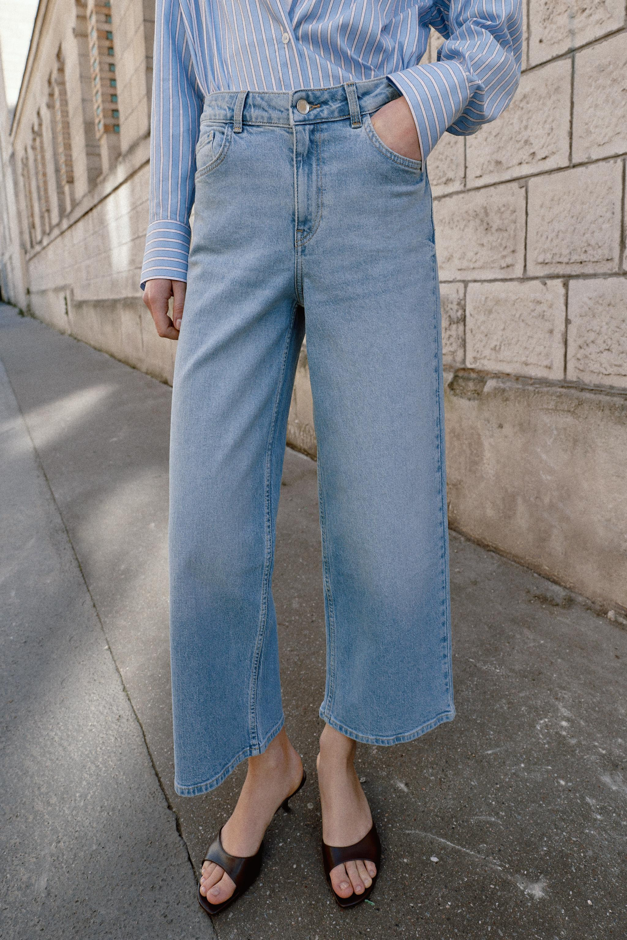 HIGH-WAIST - WIDE-LEG - CROPPED - COMFORTHigh-waist jeans with five pockets. Wide, cropped leg. F... | Zara UK