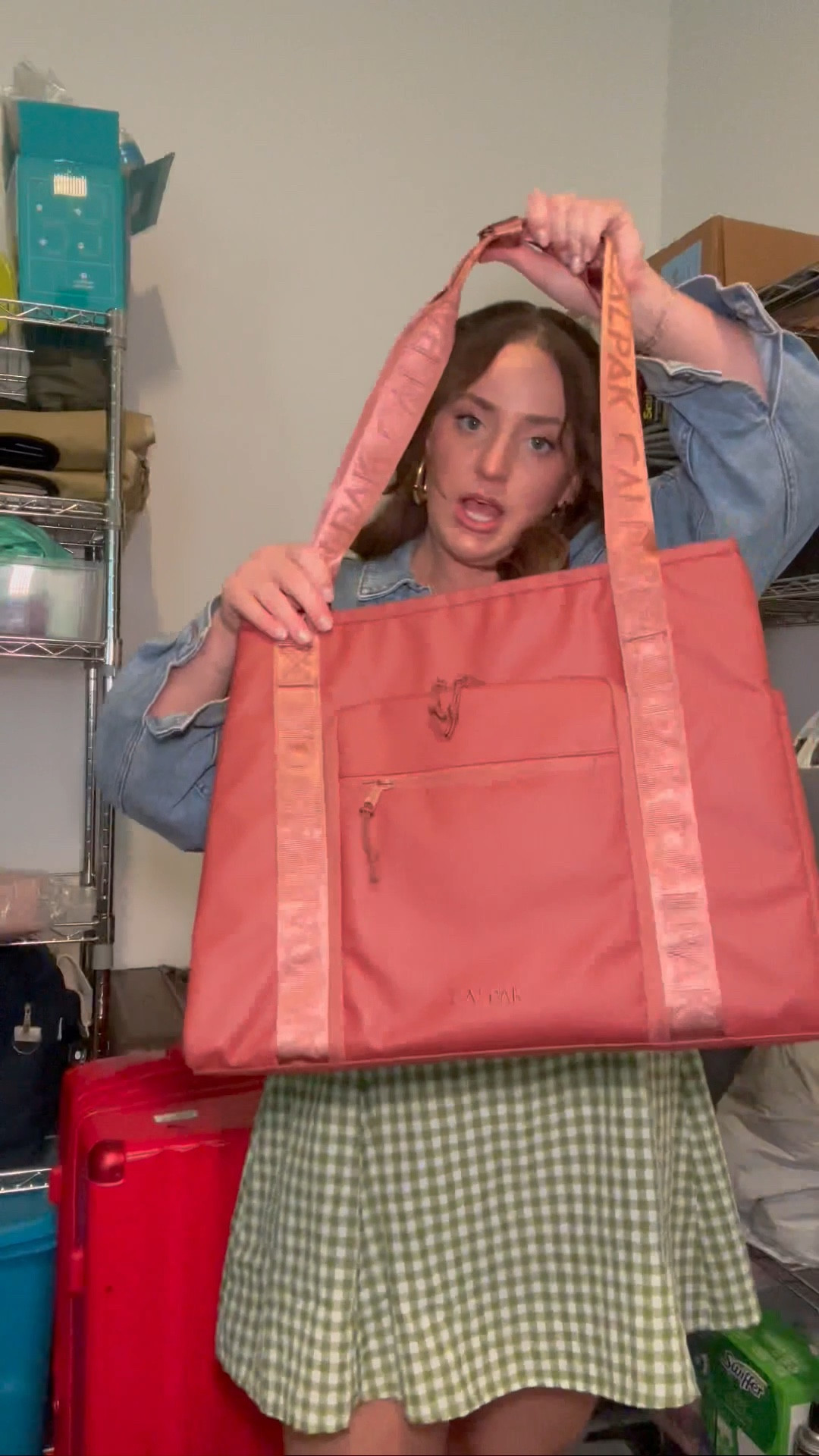 Do any of you have this? 

#LTKGiftGuide #LTKTravel #LTKItBag