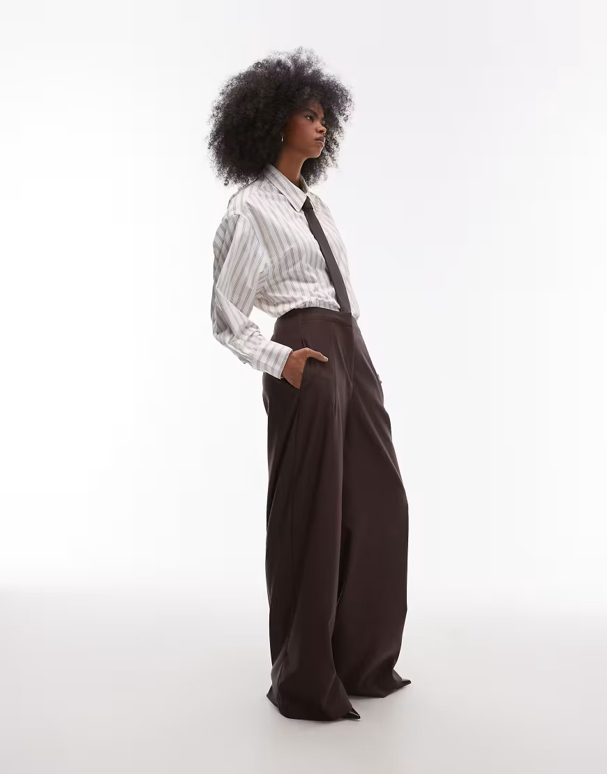 ASOS DESIGN tailored barrel leg trouser in chocolate-Brown | ASOS (Global)