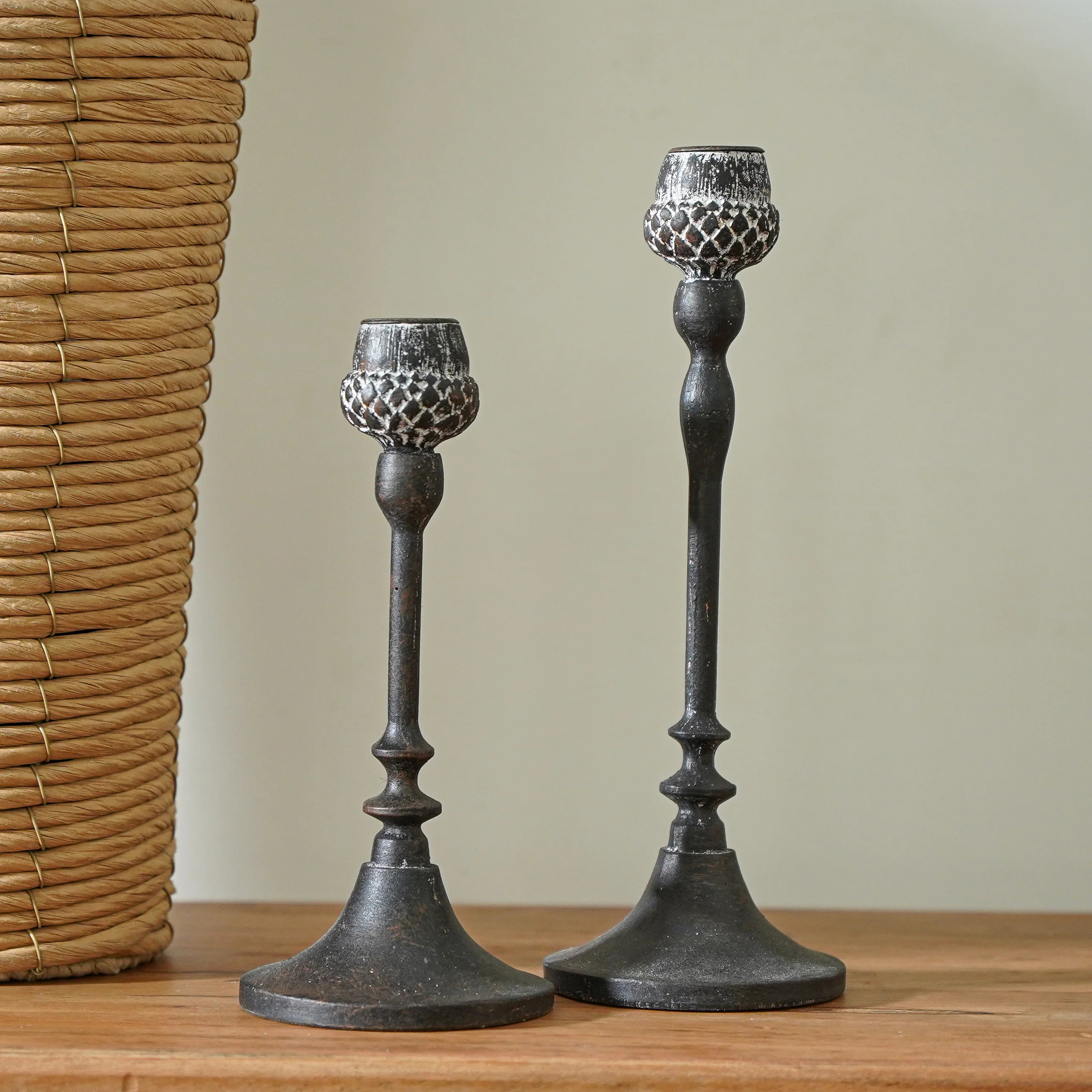 Acorn Candle Holder Set | MJHome