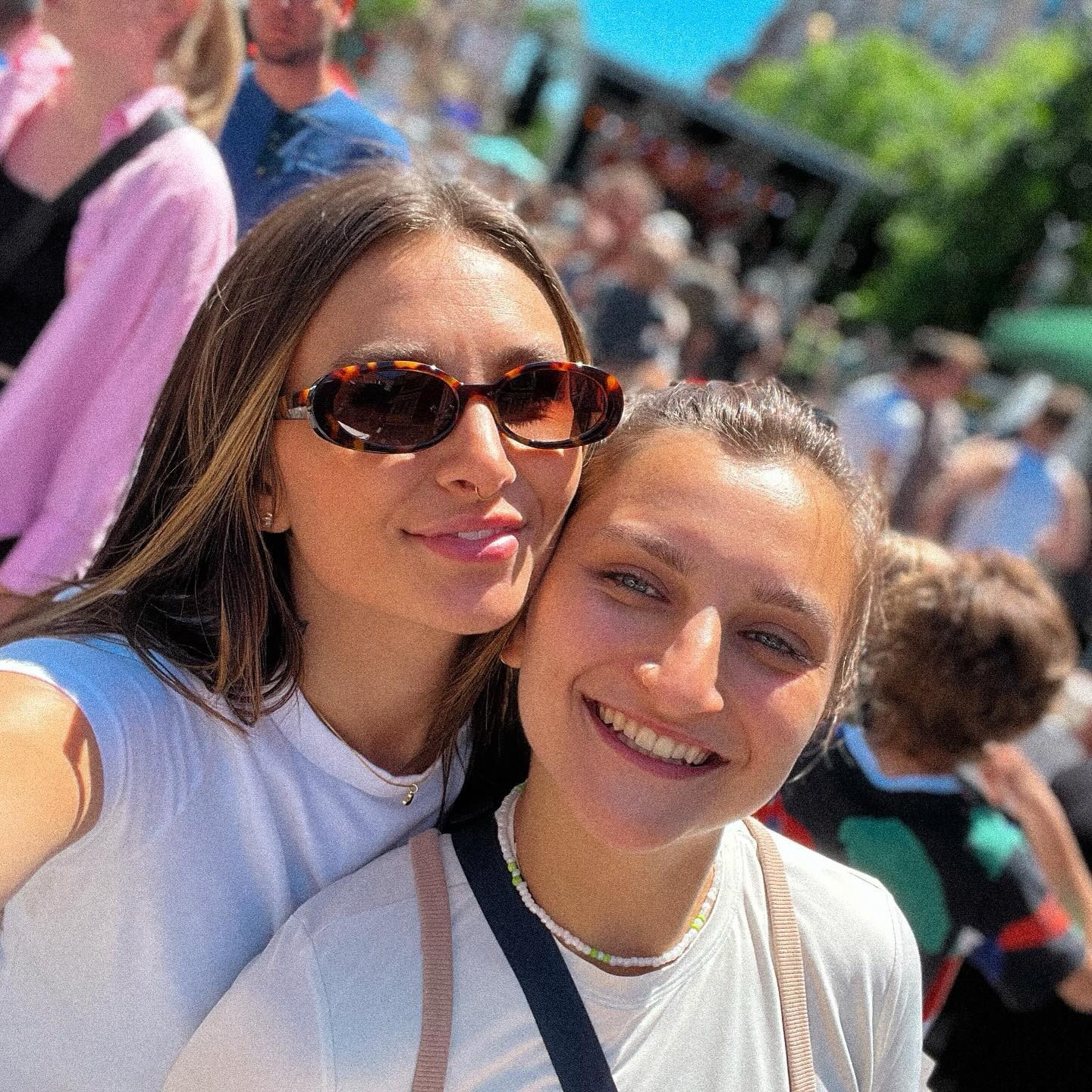 Favorites from Chicago 🤍 summer outfits, sunglasses, cargo pants, American eagle, accessories

#LTKSeasonal #LTKxWalmart #LTKFamily