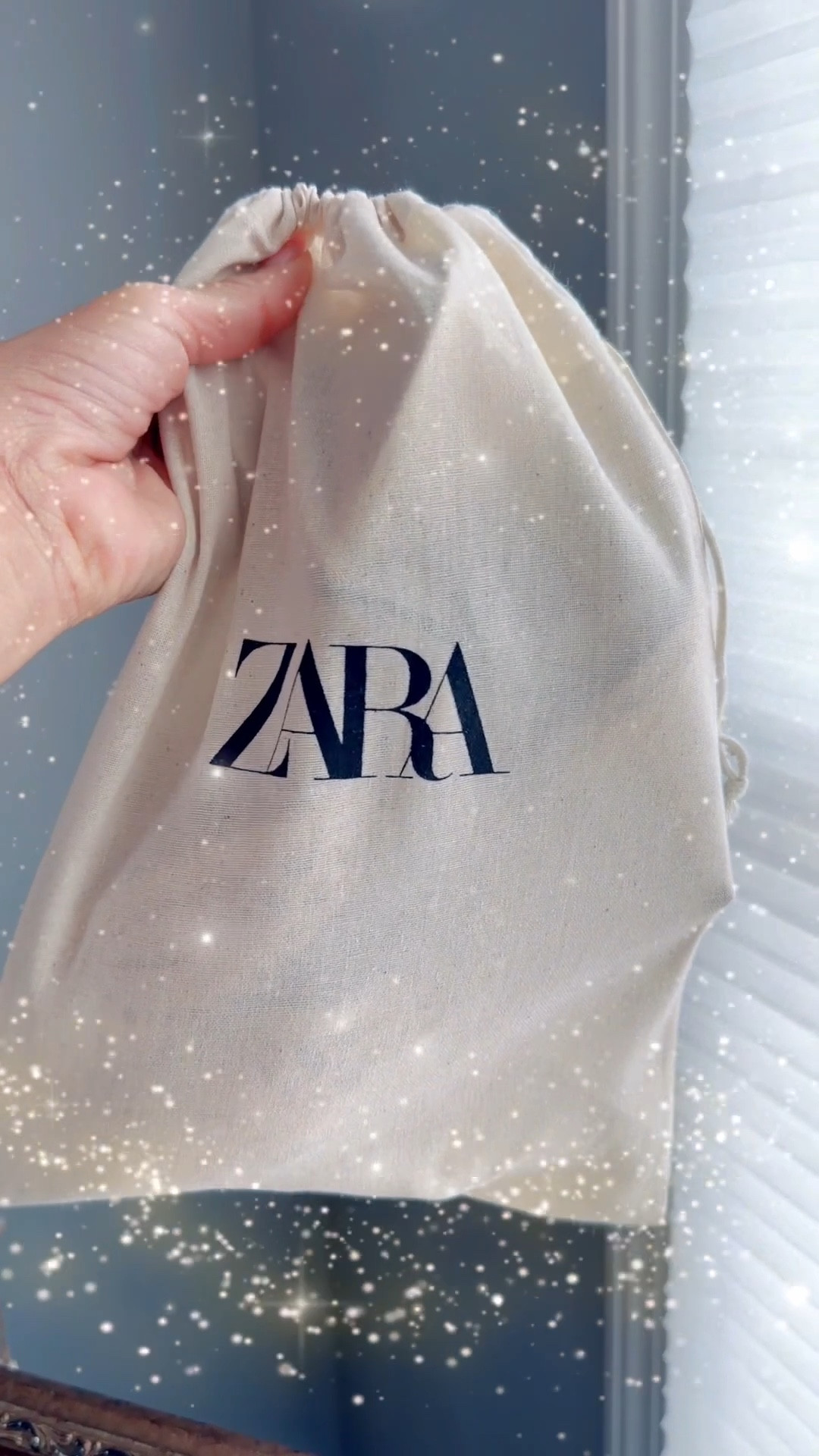 These @Zara slingbacks are absolutely perfect for spring and summer. Here are some similar styles and Zara info is below 🤍

2224/710/002

#LTKSeasonal #LTKootd #LTKWorkwear