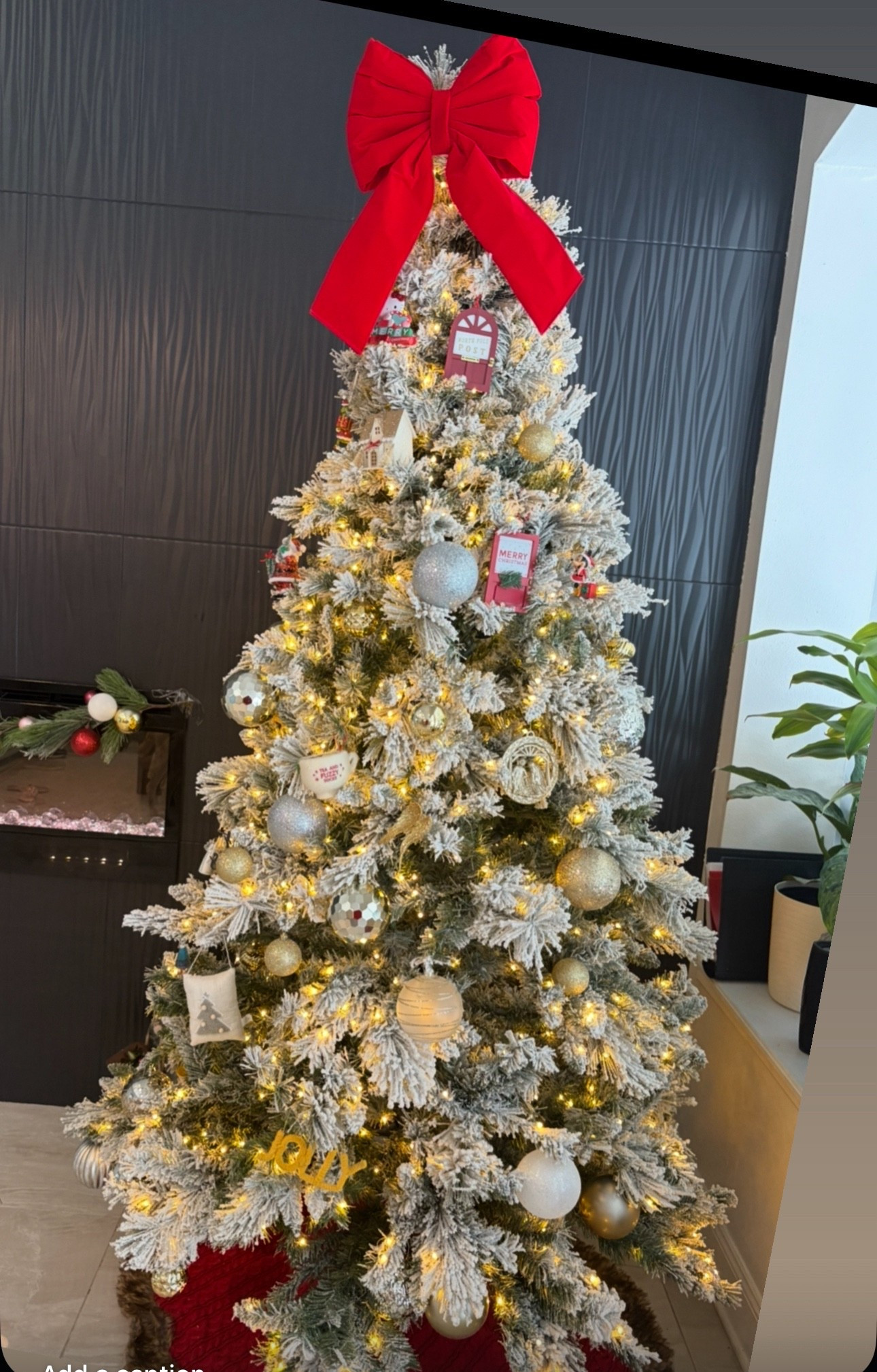 Christmas tree, Christmas decoration. 

#LTKHoliday #LTKHome #LTKSeasonal