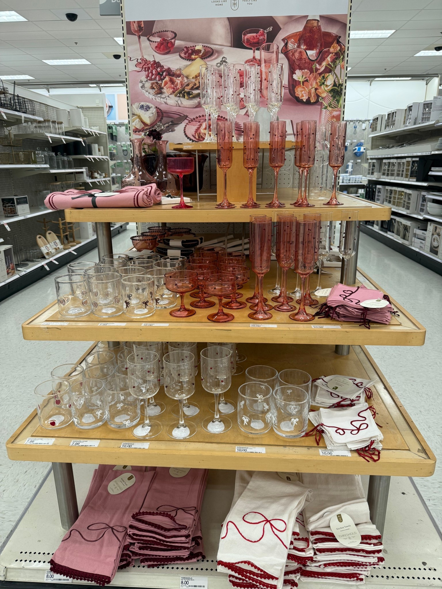 New Valentine’s Day home at Target! I need these glasses in my home asap! #valentinesday #target 

#LTKHome #LTKmomlife #LTKSeasonal