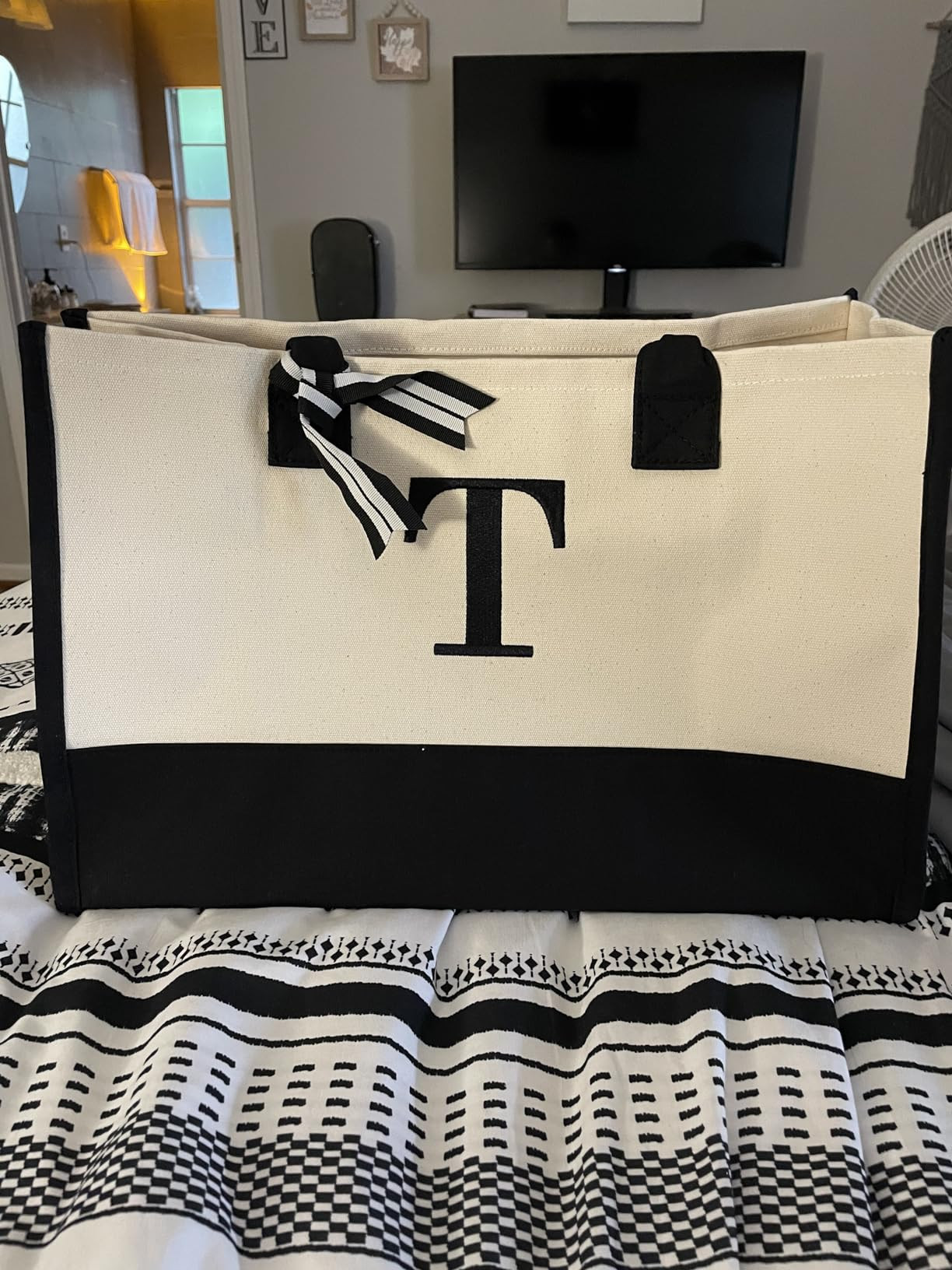 TOPDesign Personalized Initial Canvas Beach Bag, Monogrammed Gift Tote Bag for Women | Amazon (US)