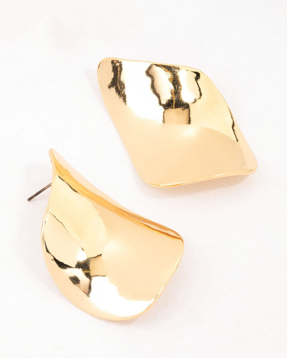 Lovisa - Gold Plated Large Petal Stud Earrings - Jewellery (Gold) Gold Plated Large Petal Stud Earrings | THE ICONIC (AU & NZ)