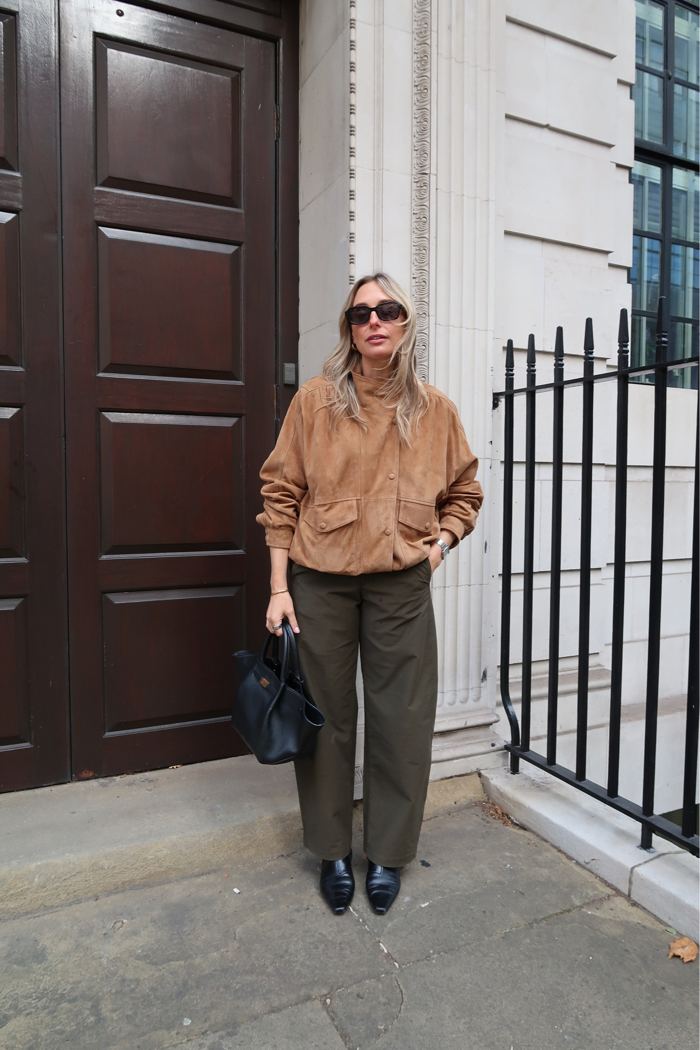 The best bomber with the £35 trousers you need to know about.

Wearing a size M in the trousers and 10 in the jacket. 

#LTKFashionMonth #LTKautumn #LTKuk
