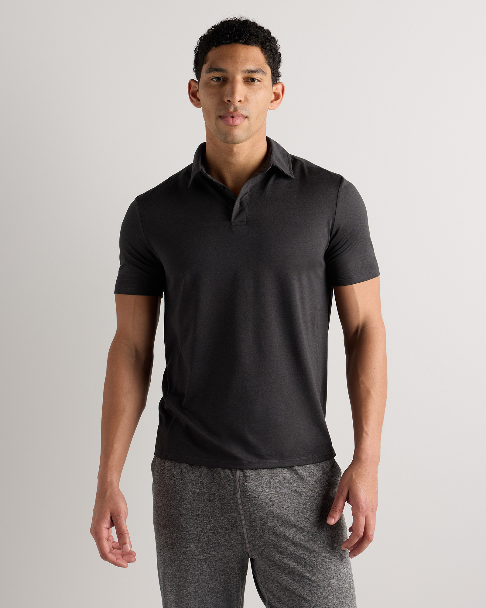 Quince | Men's Flowknit Breeze Performance Polo in Heather Aloe, Size Medium, Recycled Polyester | Quince
