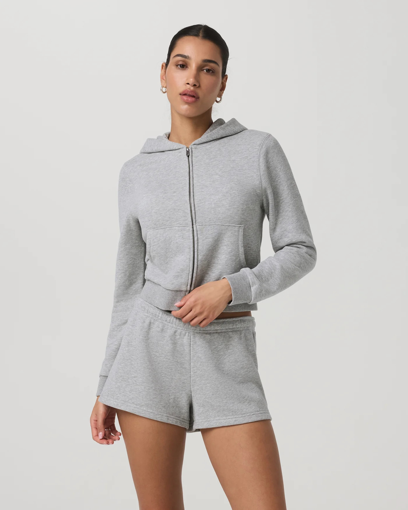 Sedona Classic Full Zip \u2013 Women's Light Heather Grey Zip-Up \u2013 Vuori | Vuori Clothing (US & Canada)