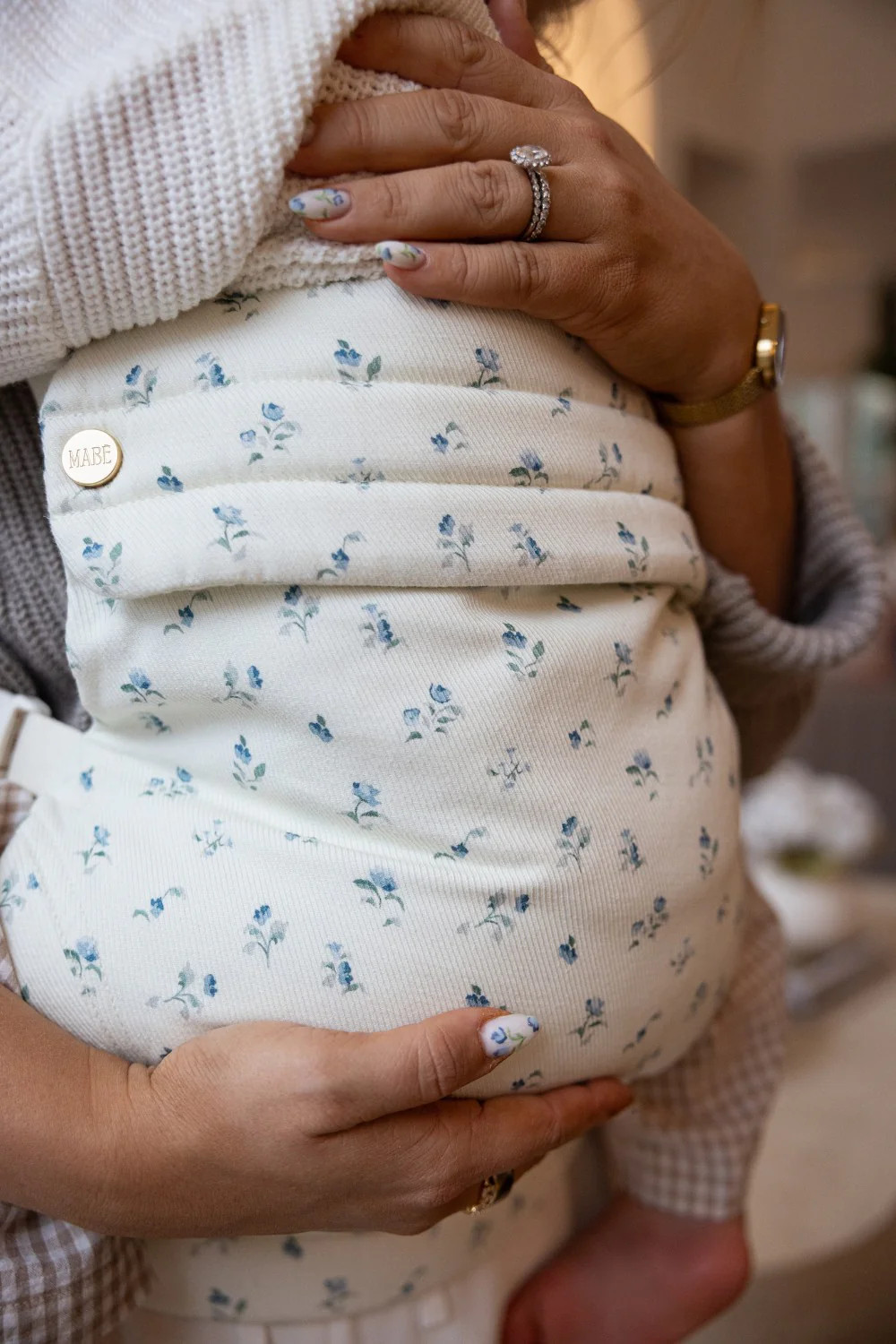 The Monarch Carrier - Sunday Floral | Mabē