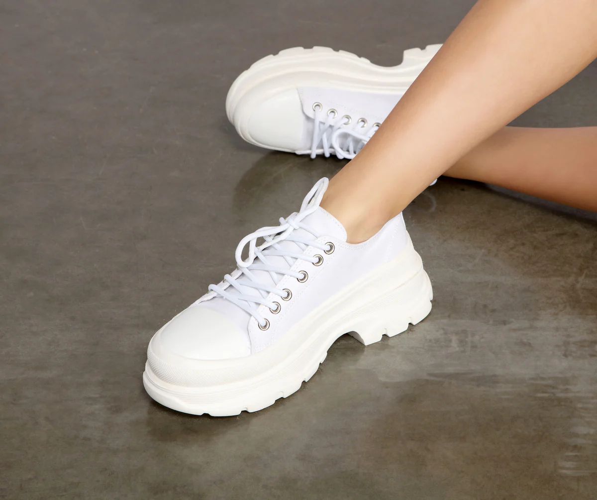 The Classic Lace-Up Chunky Sneakers | Windsor Stores