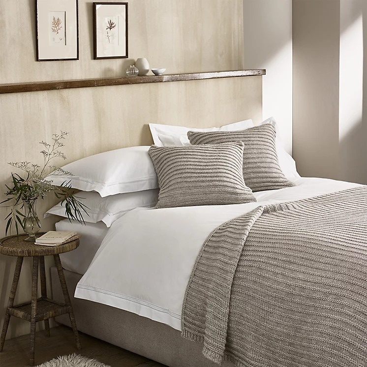 Aldbury Throw | The White Company US