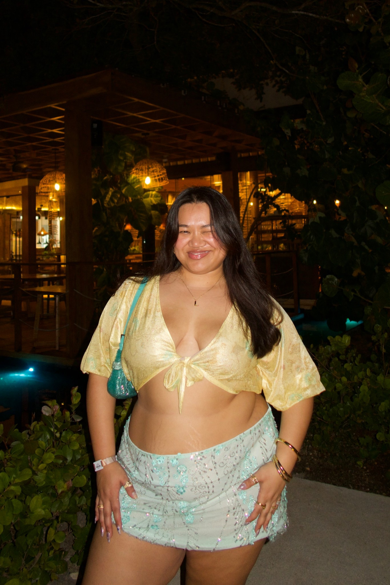 Plus size spring break vacation outfit🩵💛 (sizes I’m wearing! Skirt: US 18, top is originally thrifted)

#LTKPlusSize #LTKSeasonal #LTKTravel