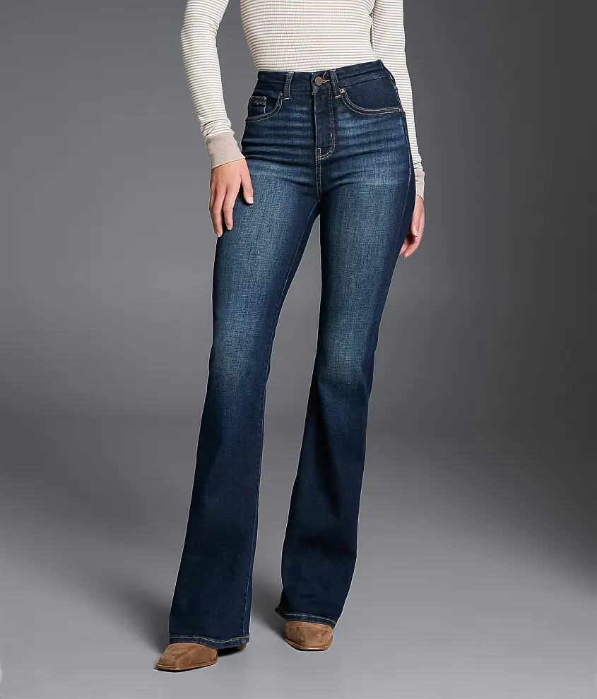 Fit No. 35 Boot Stretch Jean | Buckle