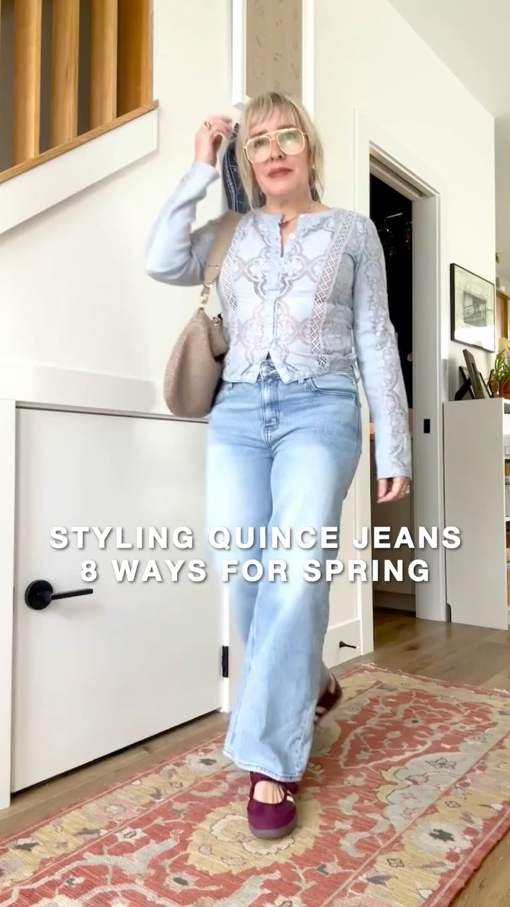 After a recent try-on, the Quince Luna Relaxed Straight Leg Jeans have easily become my new favorites. I love the slightly wider straight leg jeans fit, the quality of the denim, and & how they sit on my body.

They have just enough stretch to feel like comfortable everyday jeans, but still hold their shape (no sagging by the end of the day 👏).

