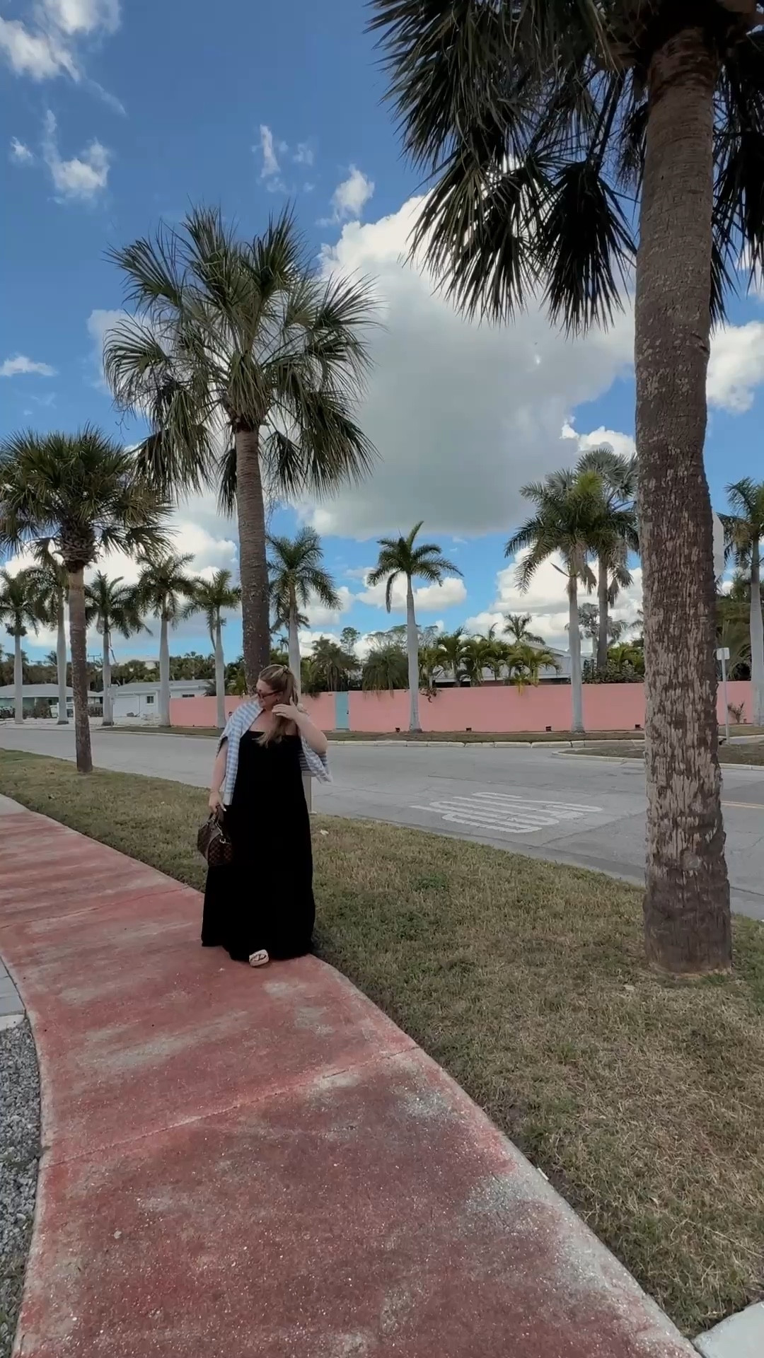 Beyond obsessed with this Bumpsuit dress! Going to be perfect for postpartum as well! 

#LTKBump #LTKTall #LTKMidsize